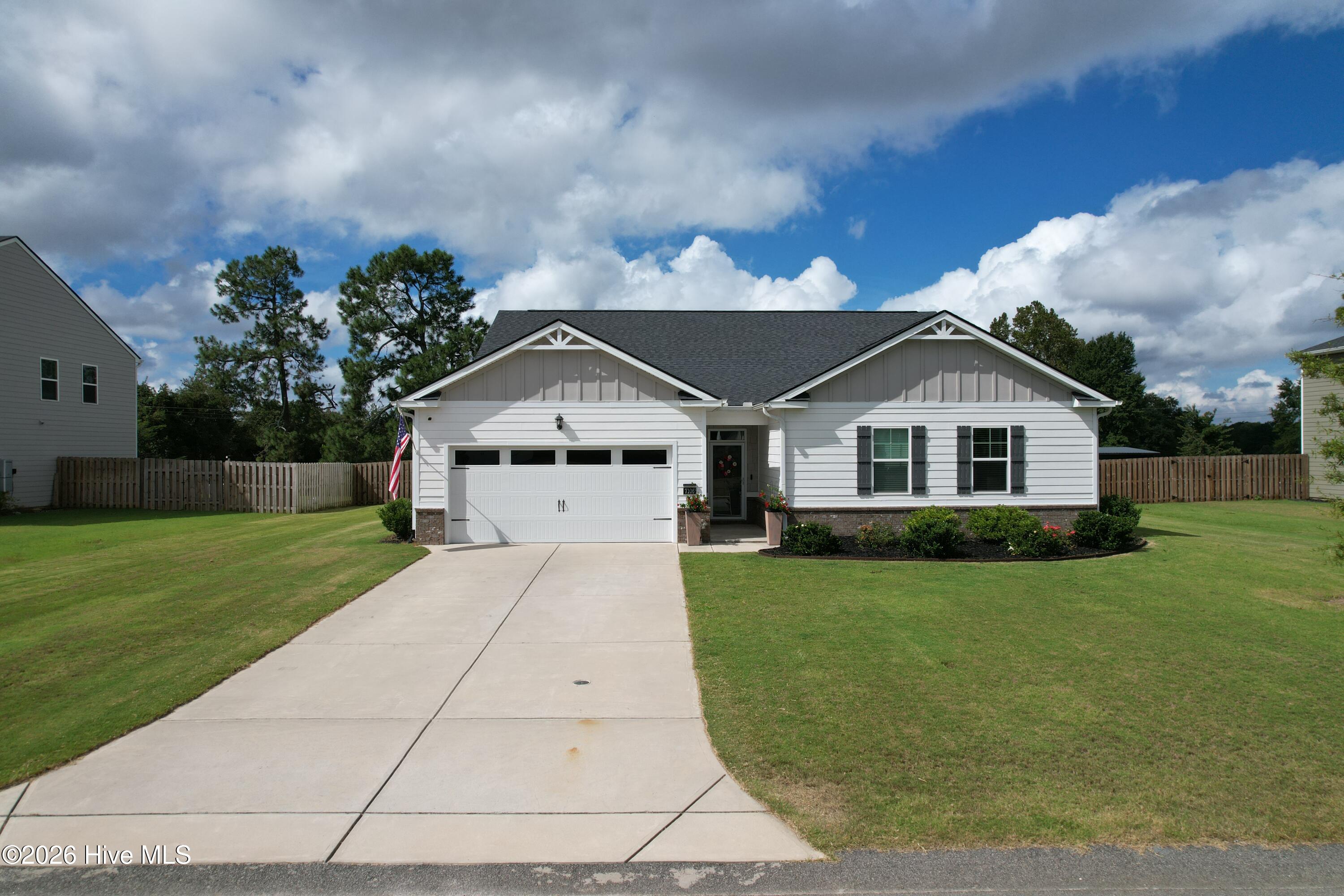 7106 Sideboard Crossing Property Photo 38