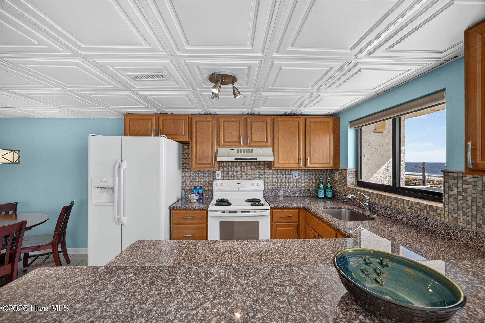 901 S Lake Park Boulevard 307 Property Photo 9