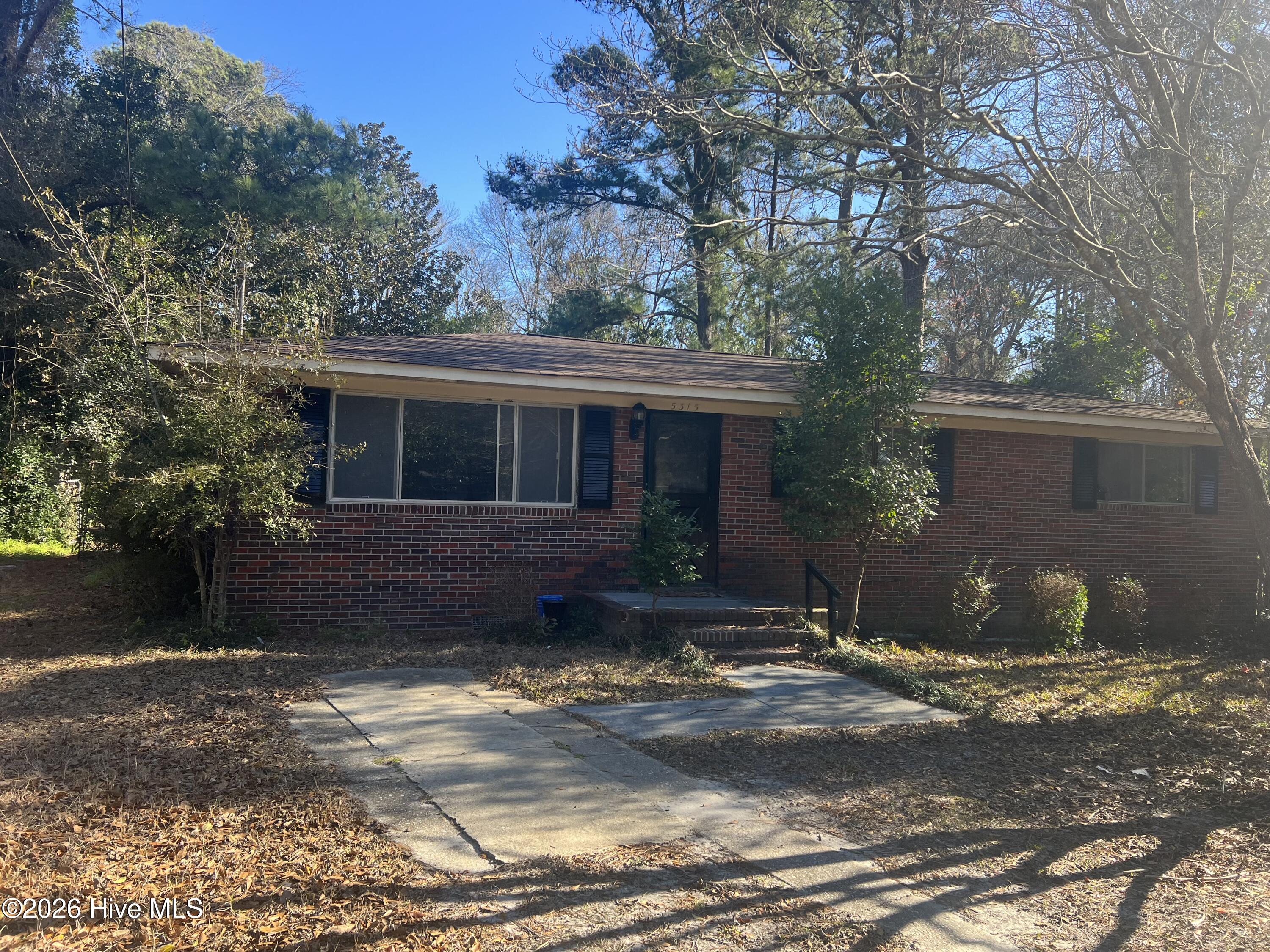 5315 Andover Road Property Photo 1
