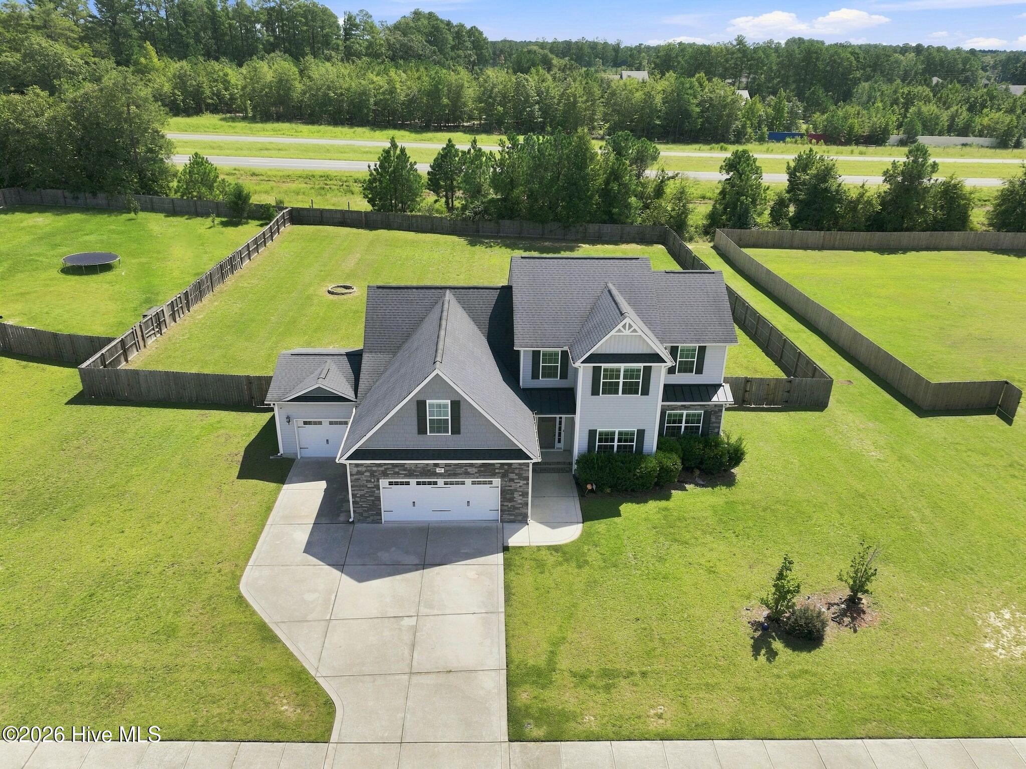 3417 Burberry Drive Property Photo 4