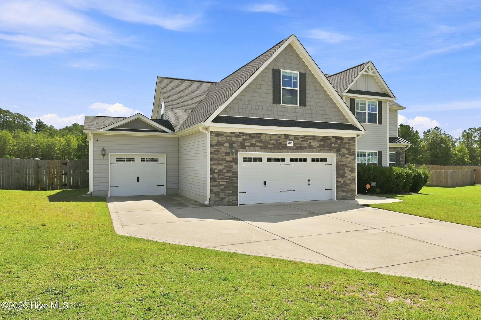 3417 Burberry Drive Property Photo 7