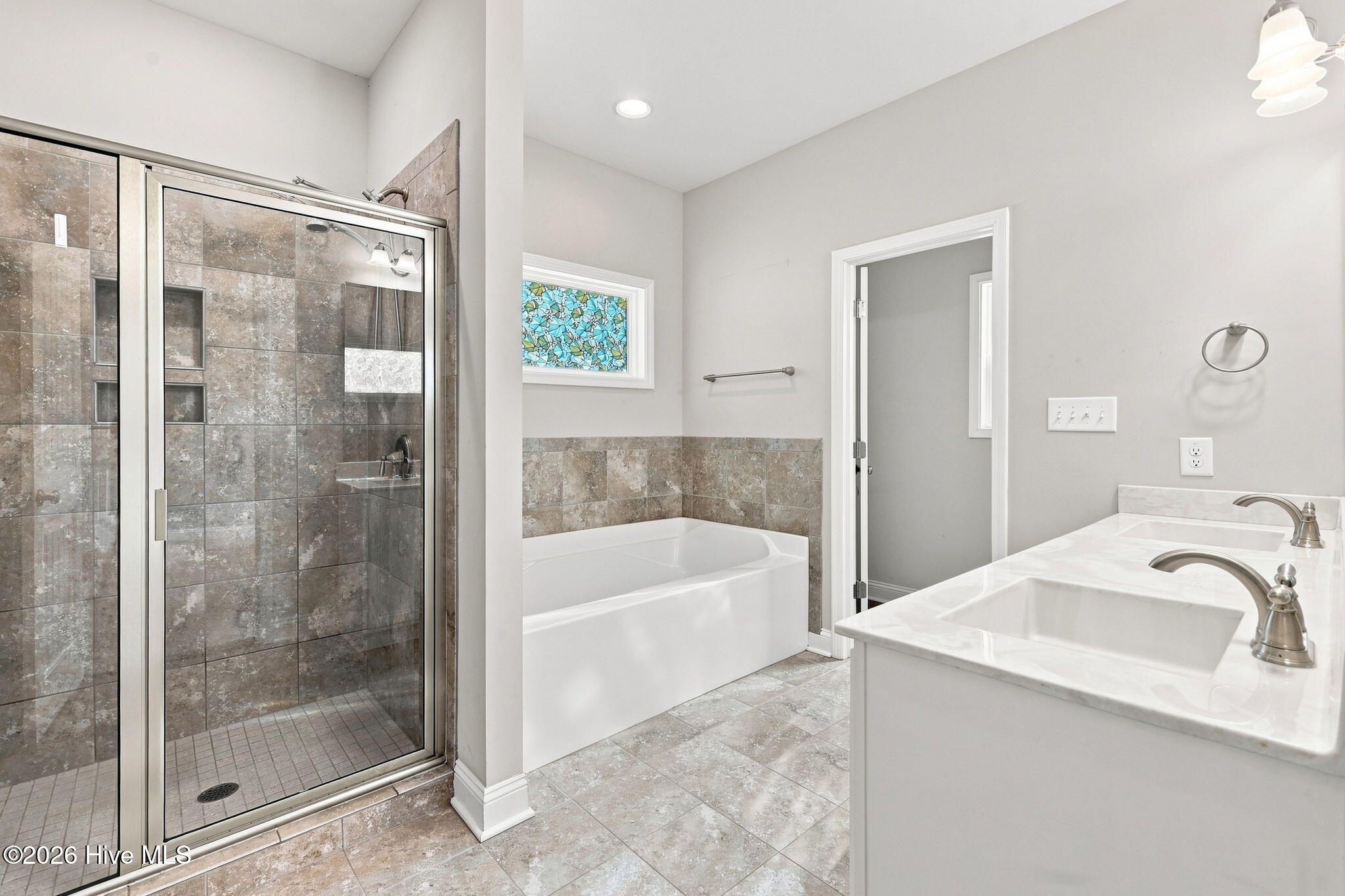 3417 Burberry Drive Property Photo 22