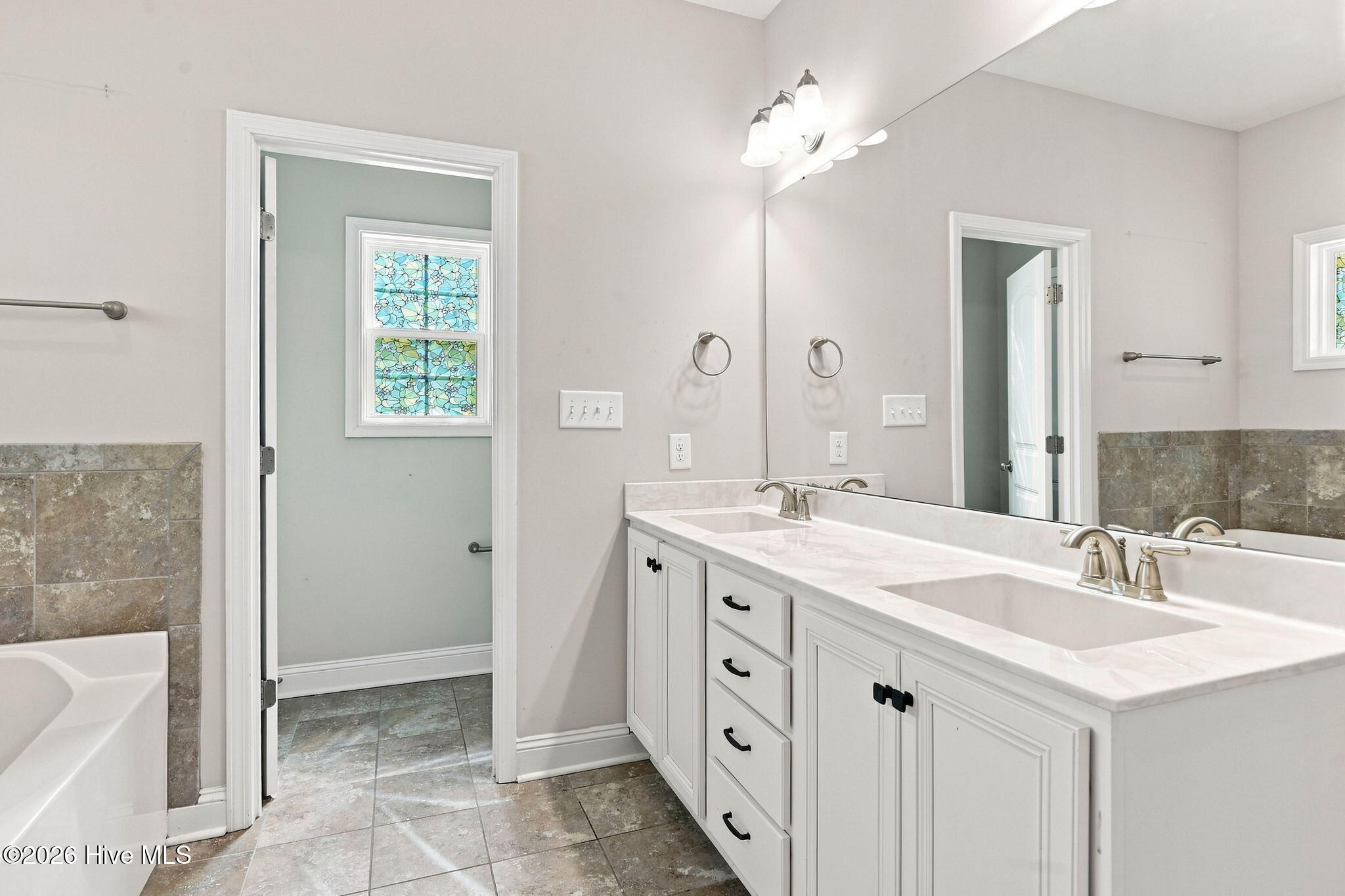 3417 Burberry Drive Property Photo 23