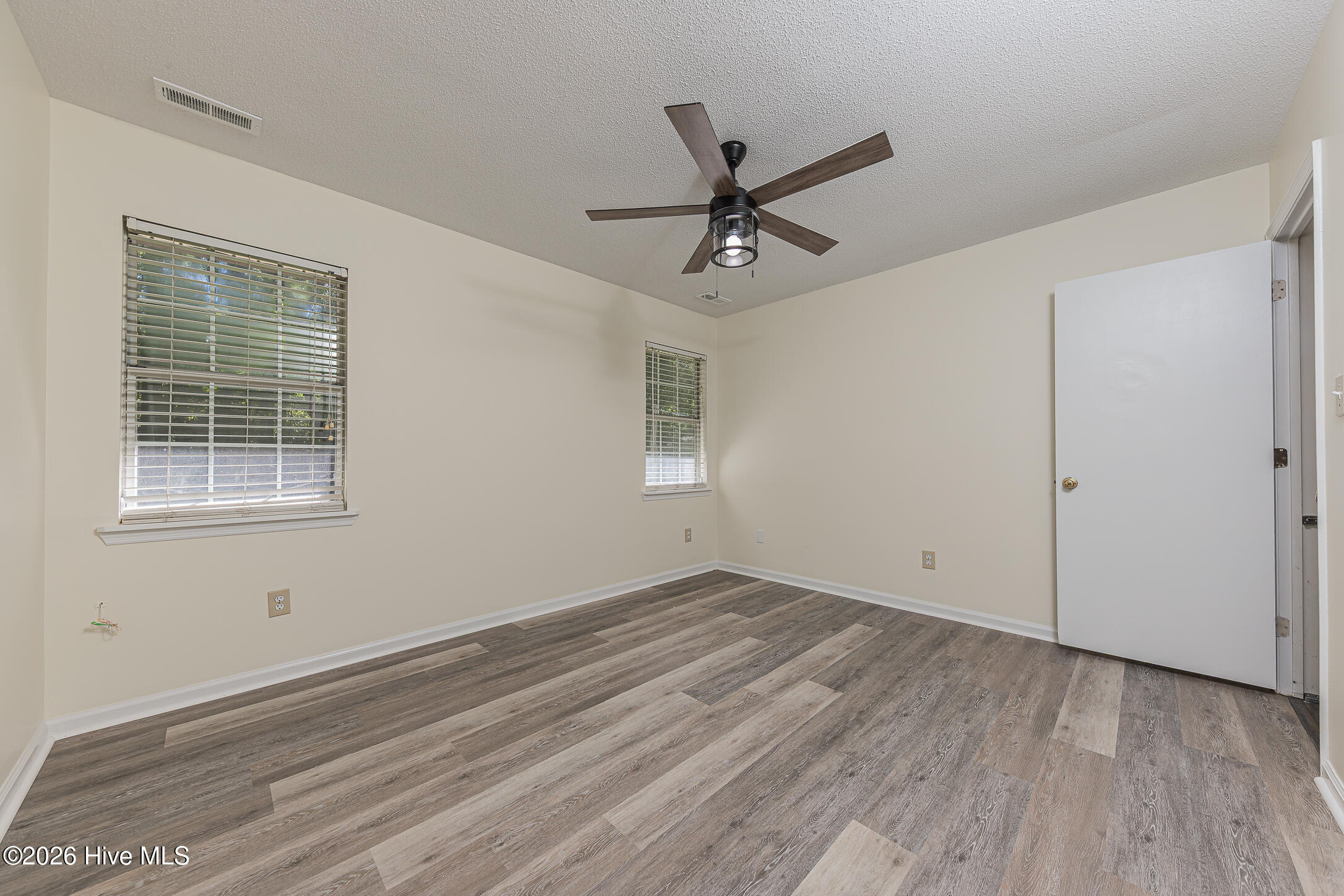 506 Sarah Court Property Photo 21