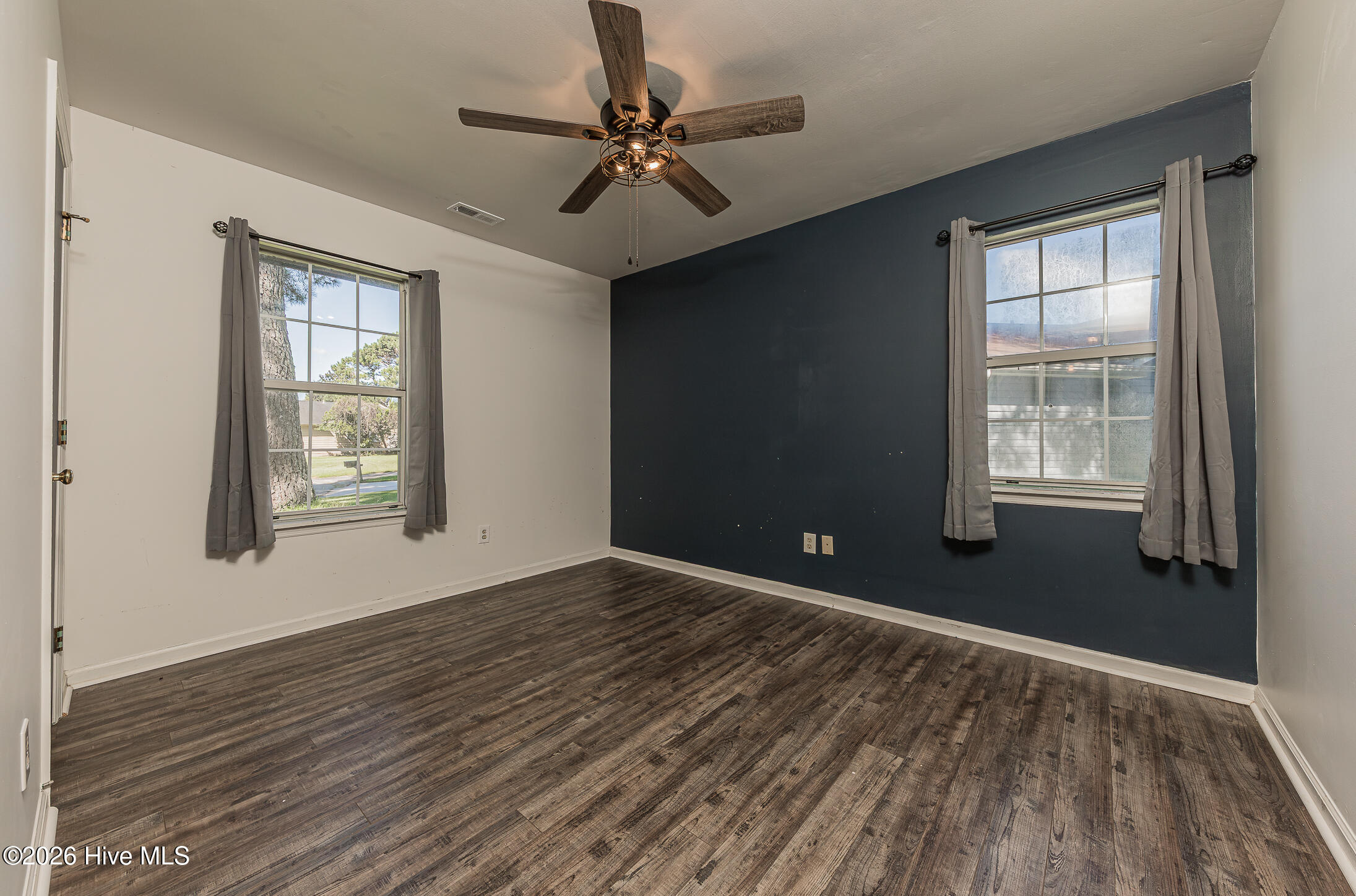 506 Sarah Court Property Photo 32