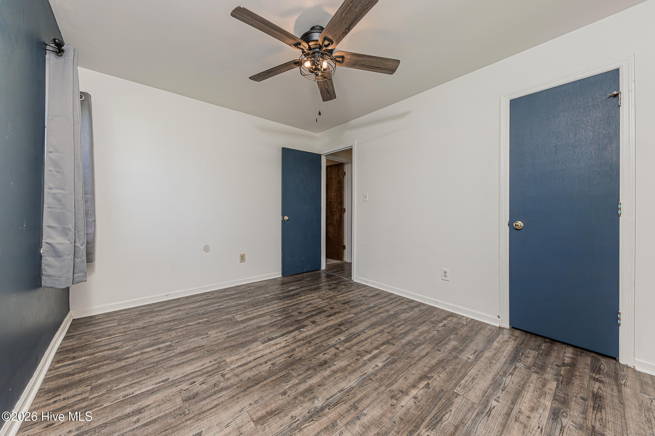506 Sarah Court Property Photo 34