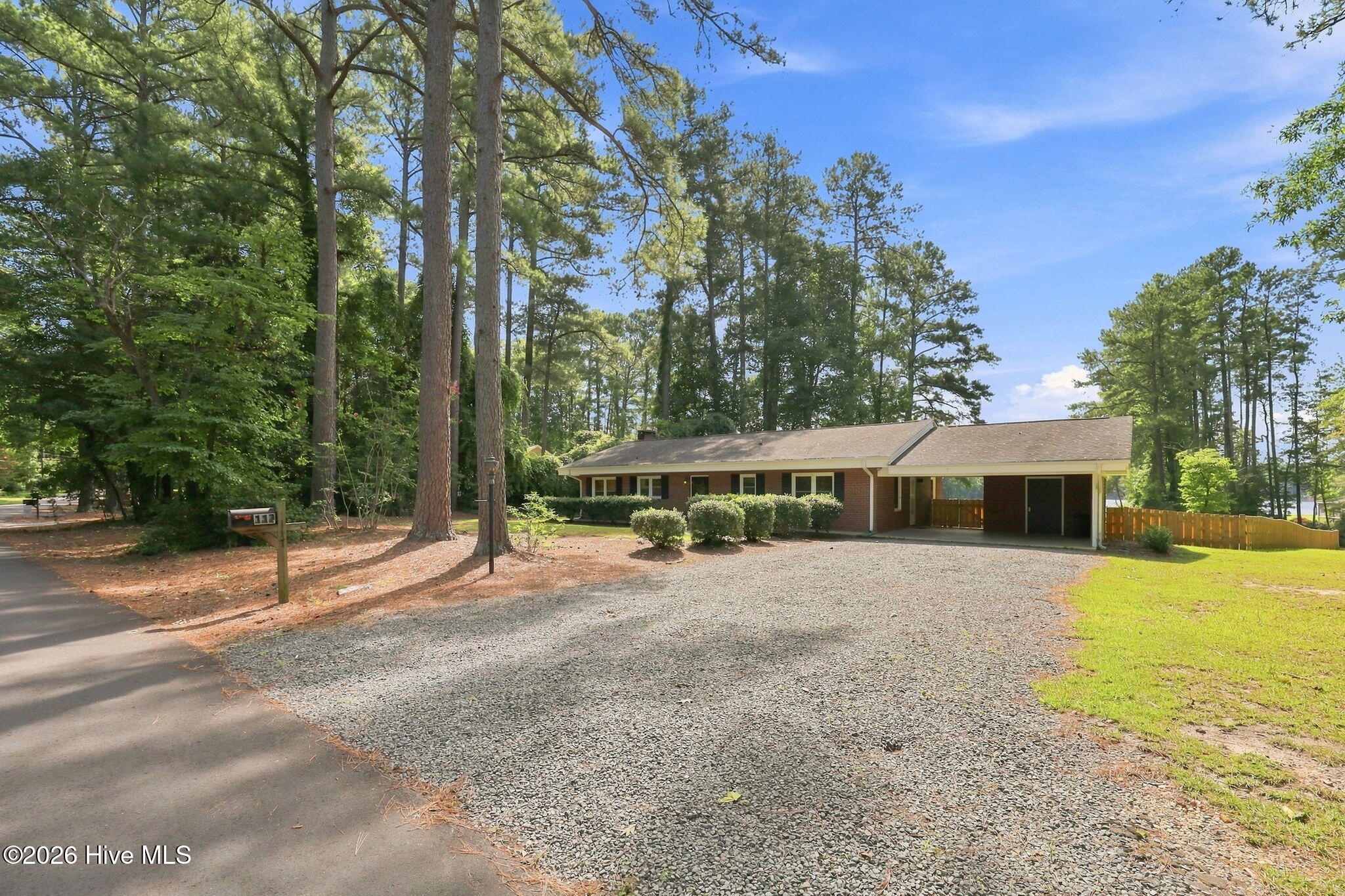 117 Lakeview Drive Property Photo 7
