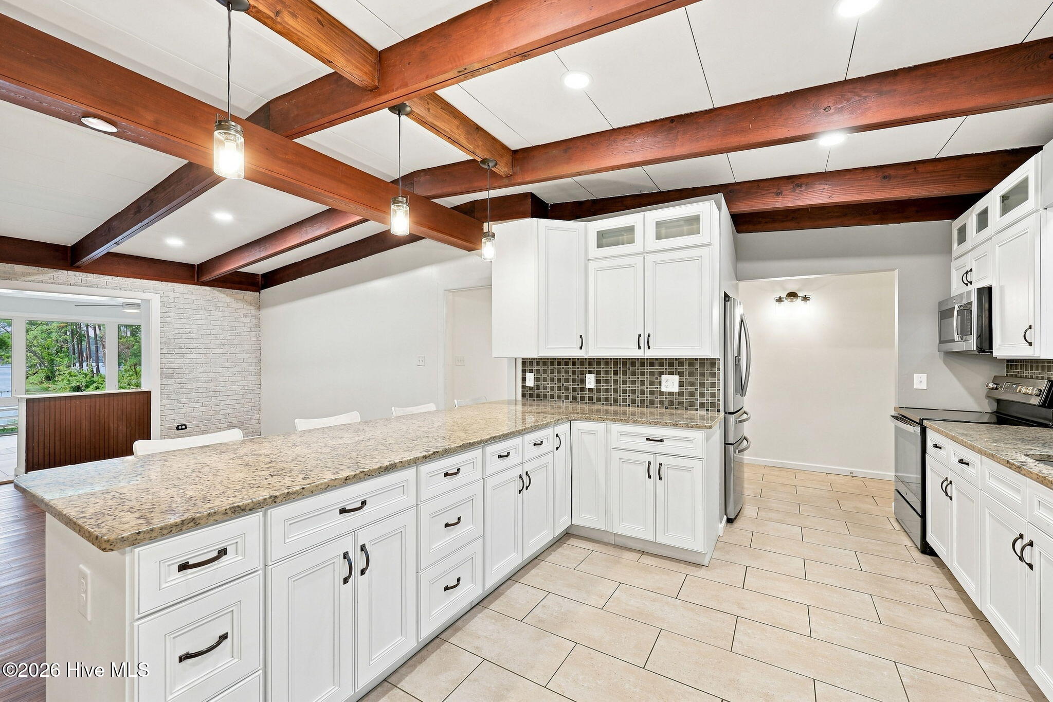 117 Lakeview Drive Property Photo 13