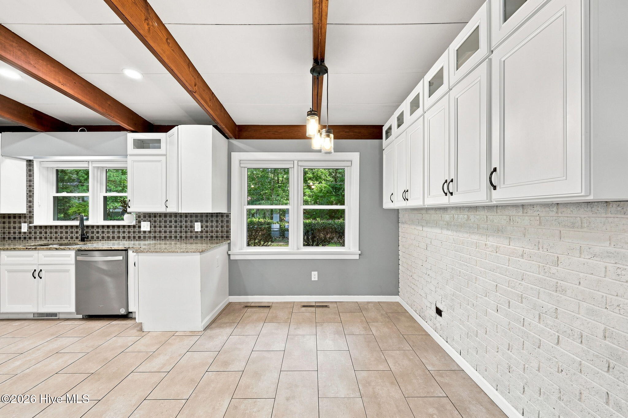 117 Lakeview Drive Property Photo 15