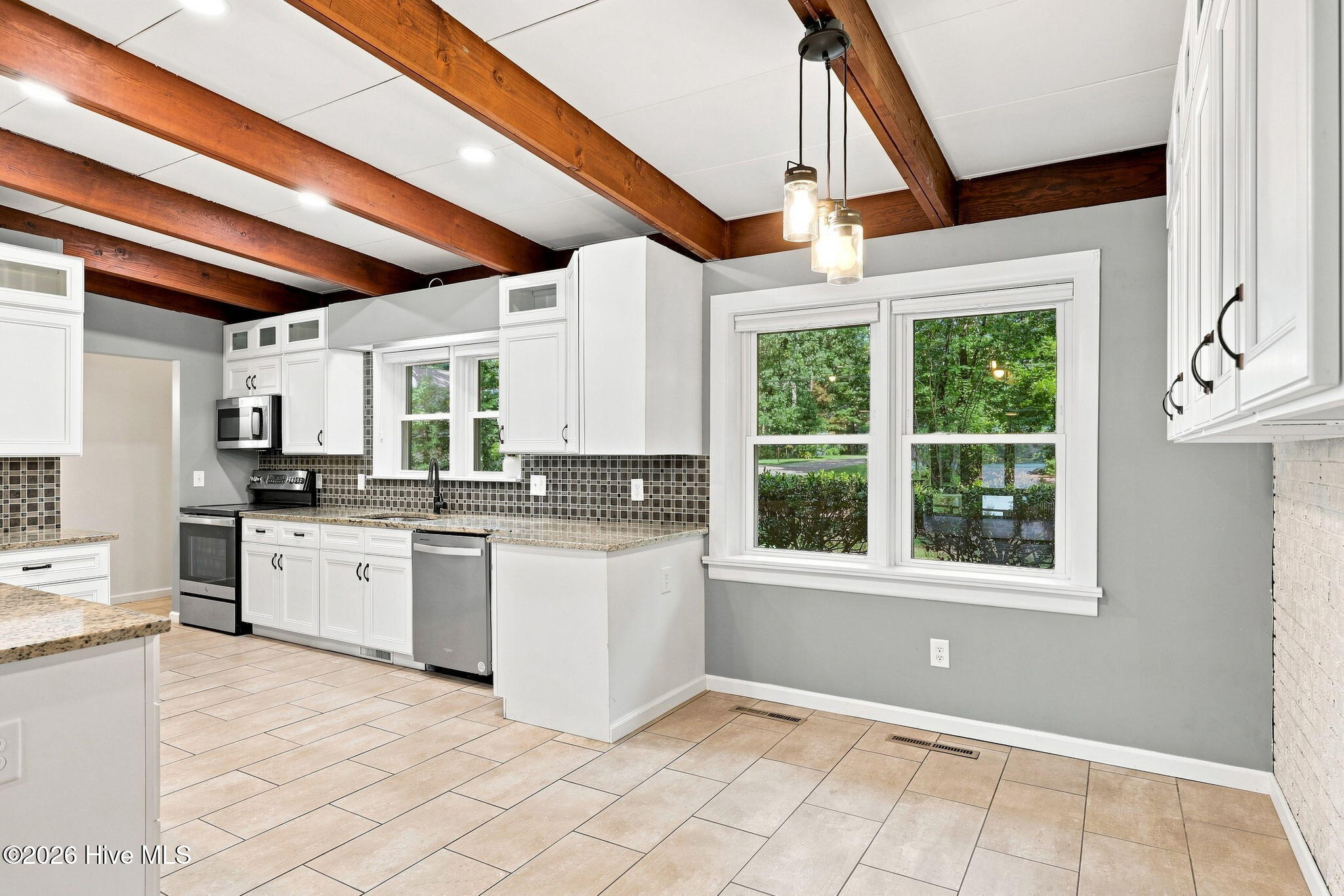 117 Lakeview Drive Property Photo 16