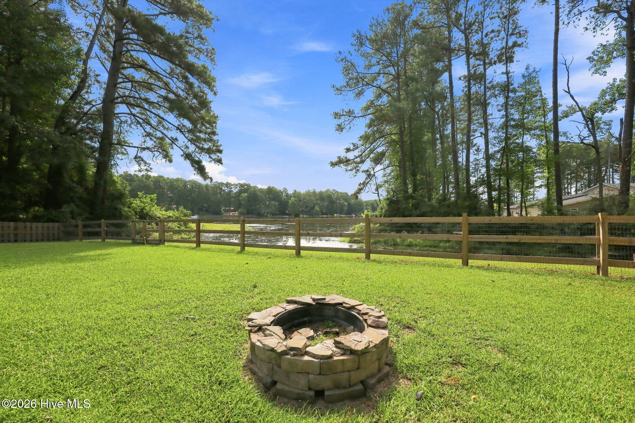 117 Lakeview Drive Property Photo 54