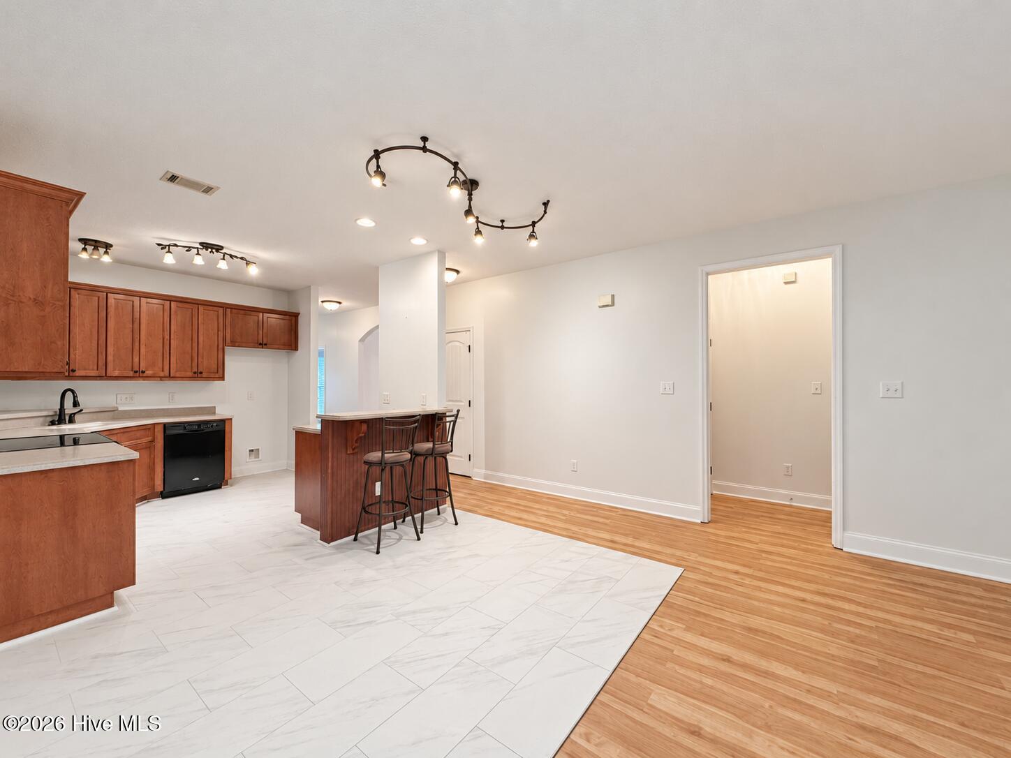 4446 Galway Drive Property Photo 9