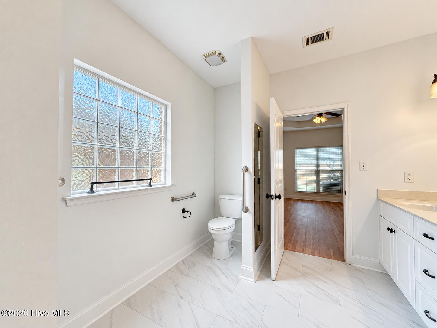 4446 Galway Drive Property Photo 15