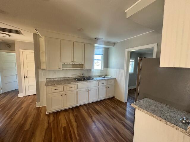 2019 Kennedy Drive Property Photo 8