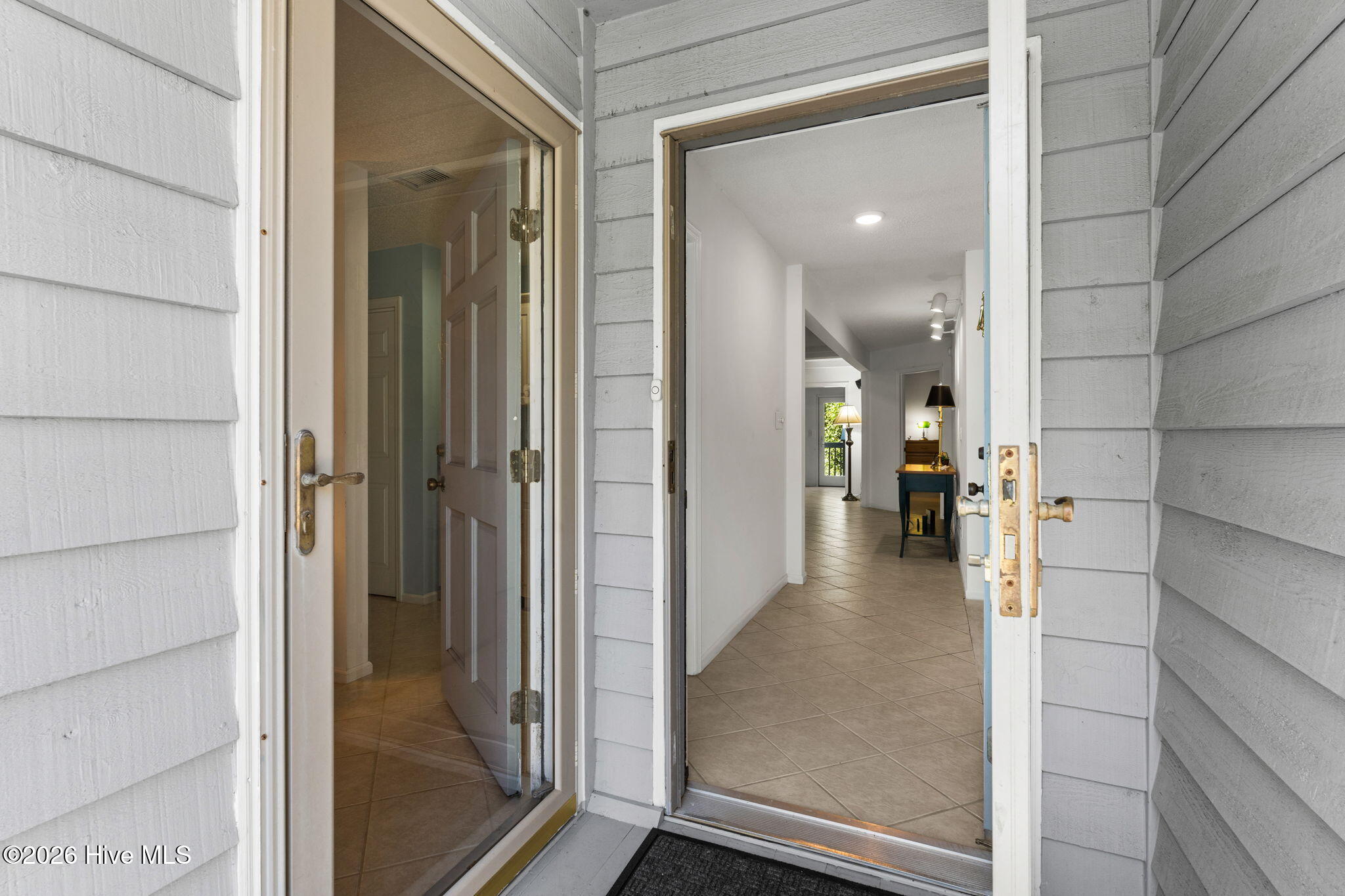 58 Clubhouse Drive Sw # 2 Property Photo 2