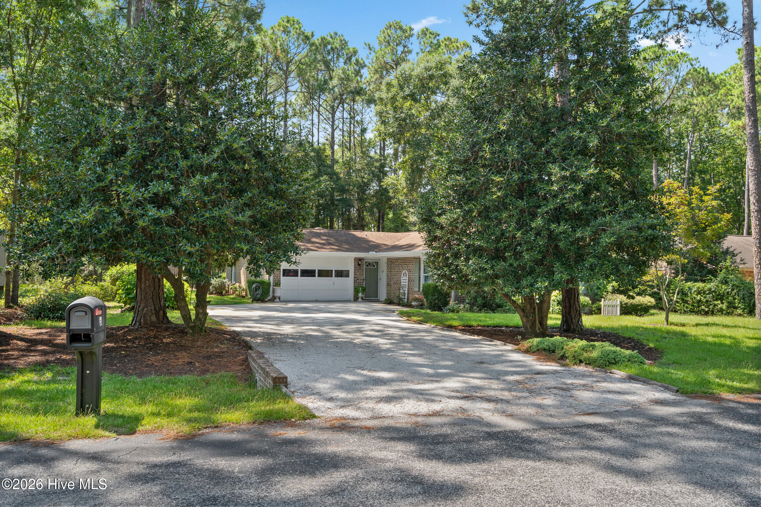5 E Pine Court Property Photo 1