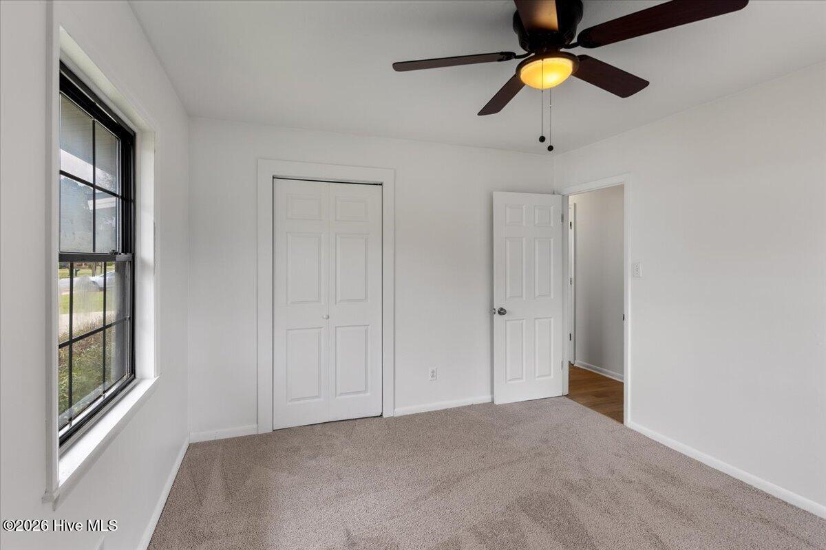 742 Newport Road Property Photo 32