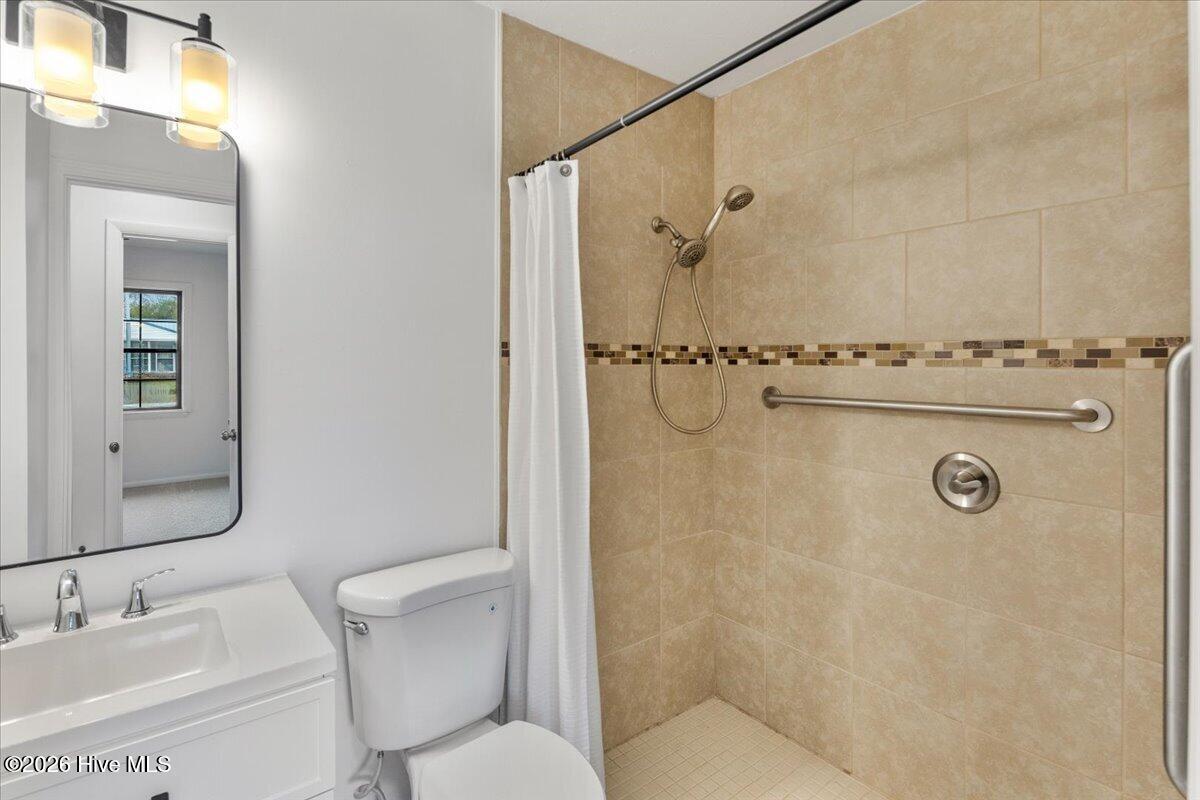 742 Newport Road Property Photo 34