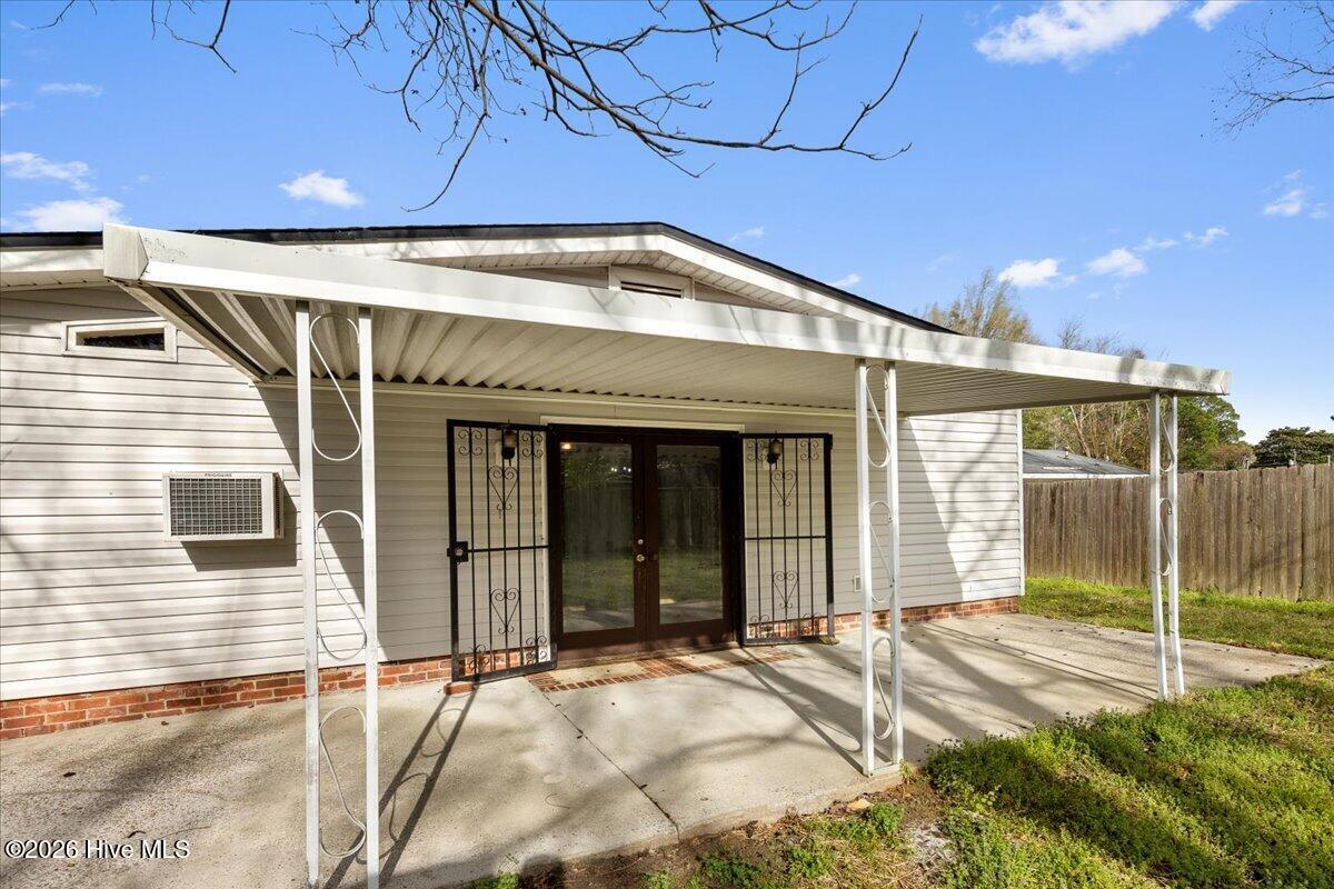 742 Newport Road Property Photo 41