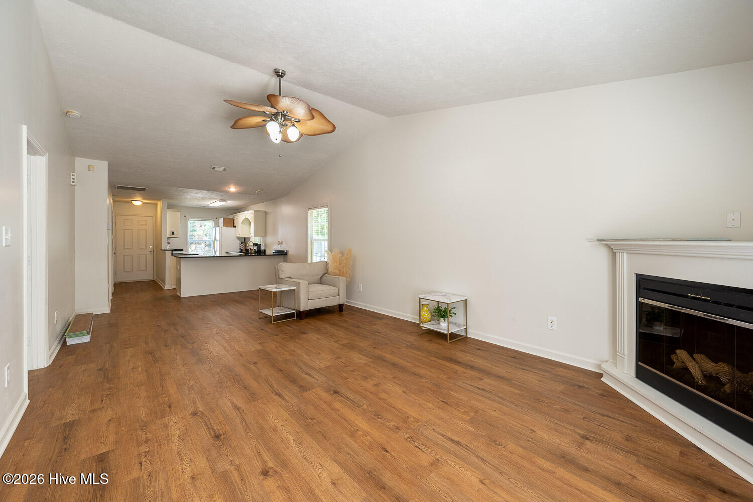 1204 Longpoint Drive Property Photo 9