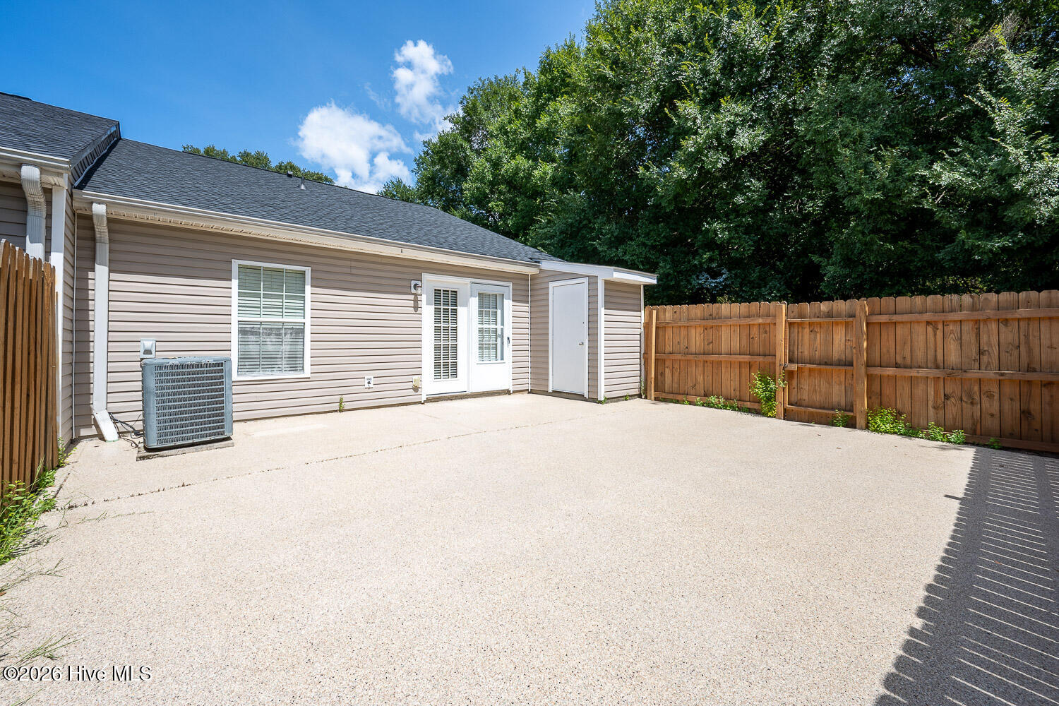 1204 Longpoint Drive Property Photo 17