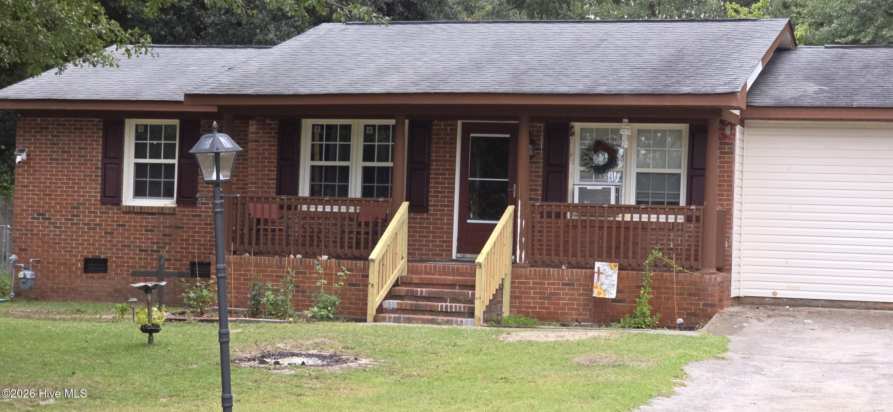 214 Bristol Avenue Property Photo 4