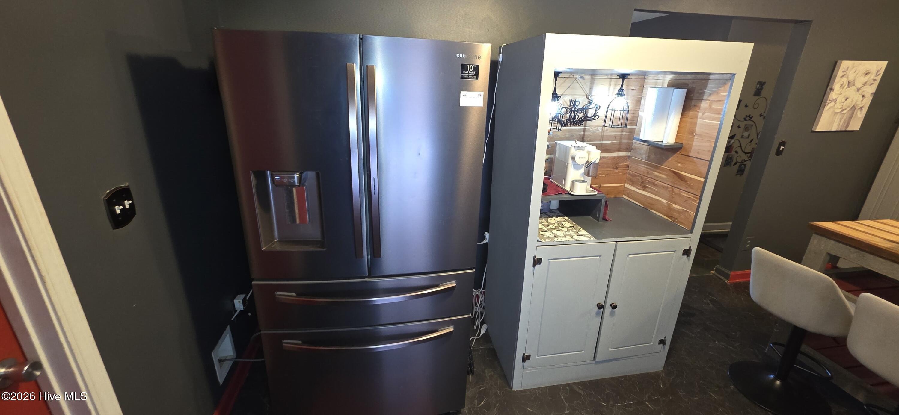 214 Bristol Avenue Property Photo 16