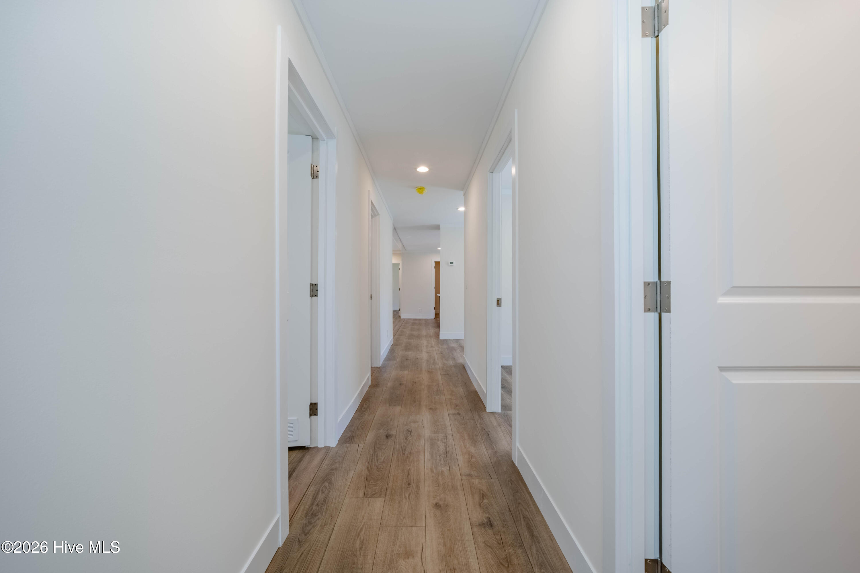 120 Edgewater Lane Property Photo 18