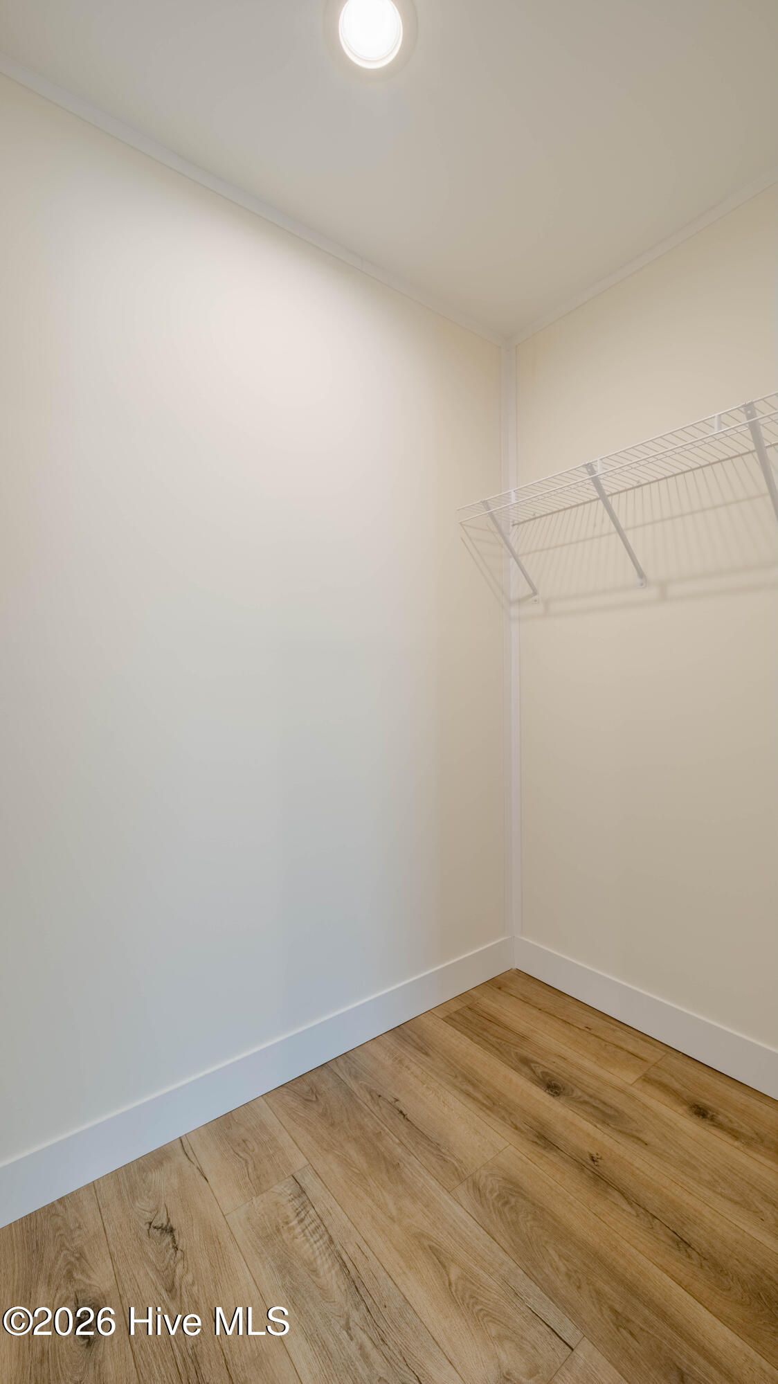 120 Edgewater Lane Property Photo 21