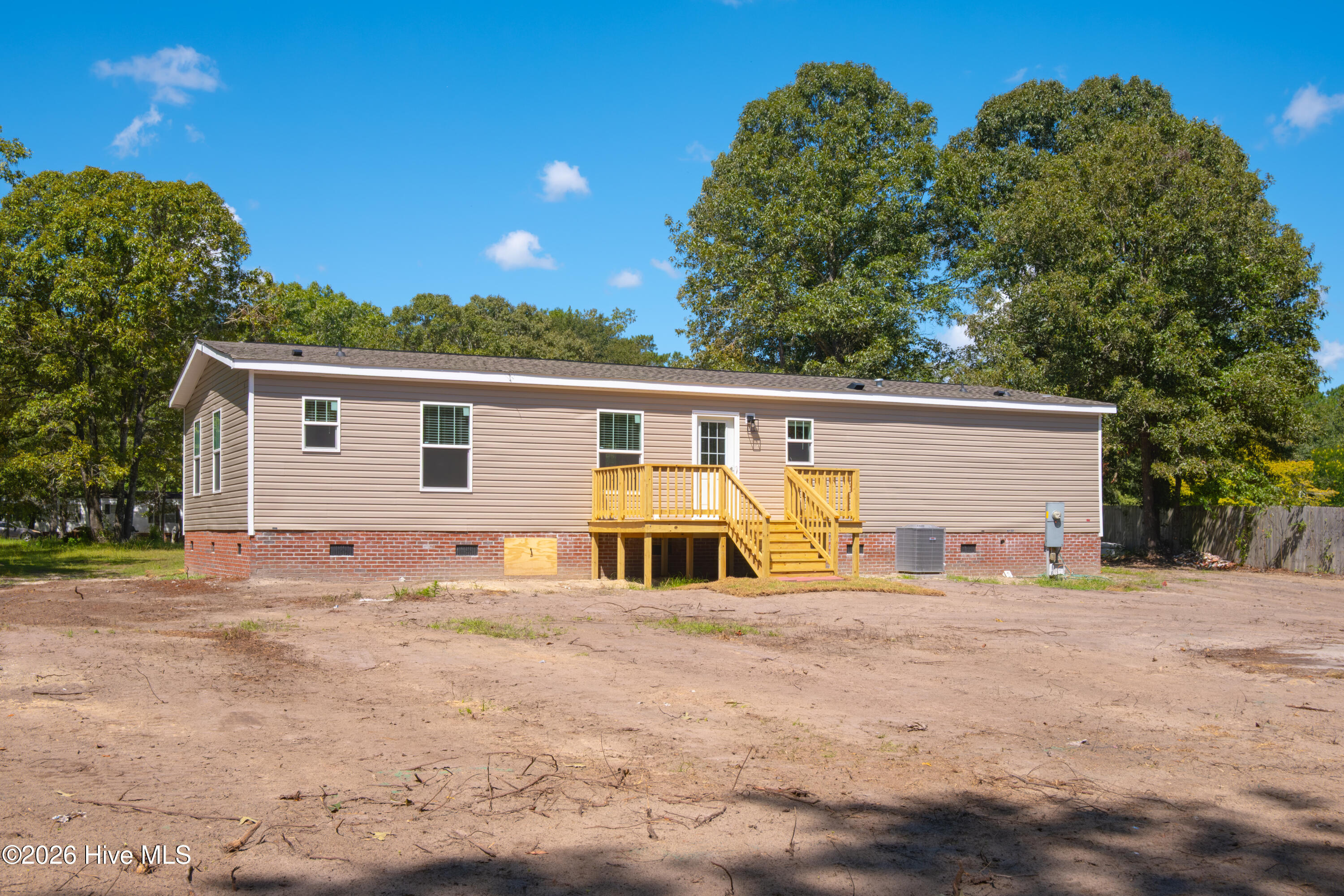 120 Edgewater Lane Property Photo 39