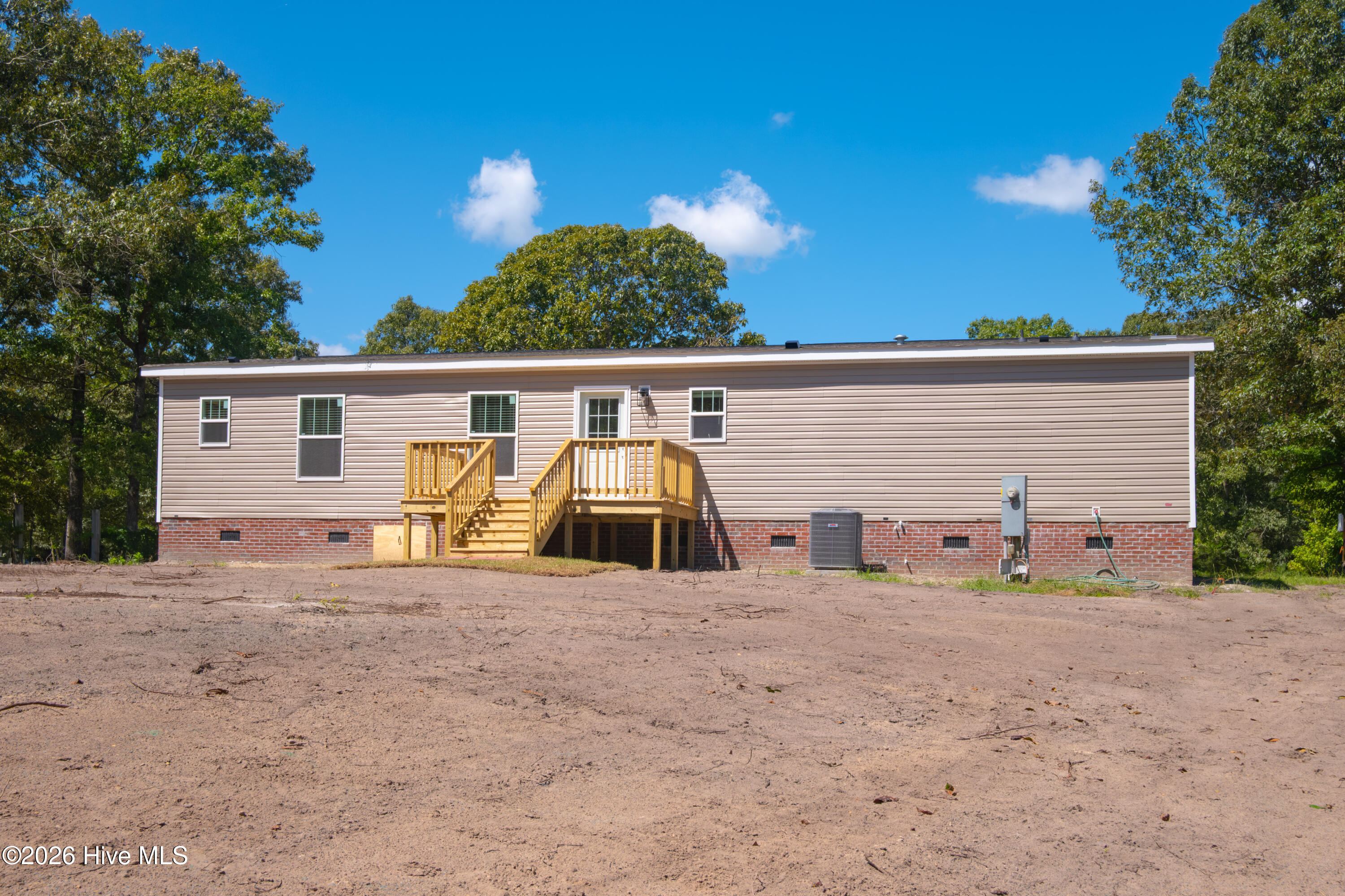 120 Edgewater Lane Property Photo 40