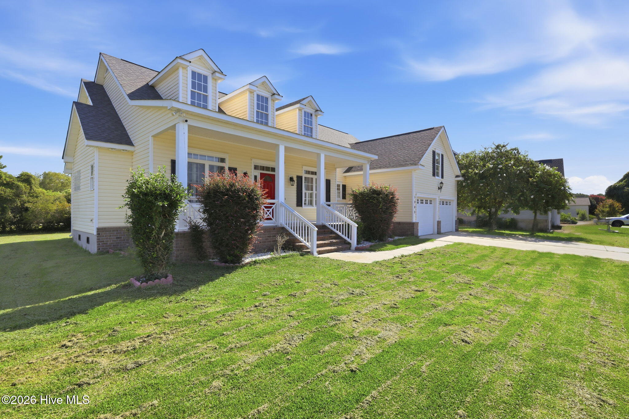 1203 Coral Reef Court Property Photo 2