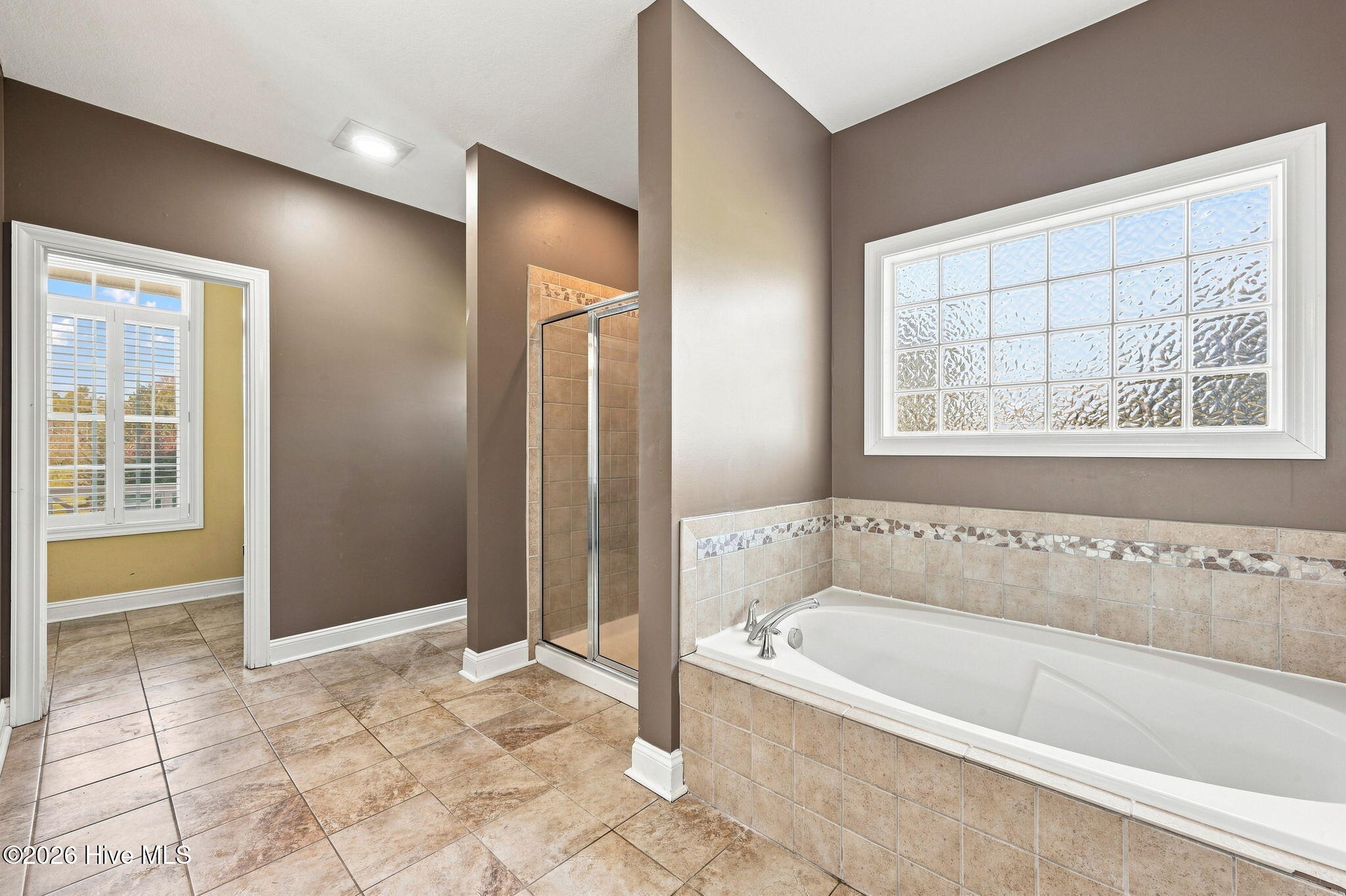 1203 Coral Reef Court Property Photo 18