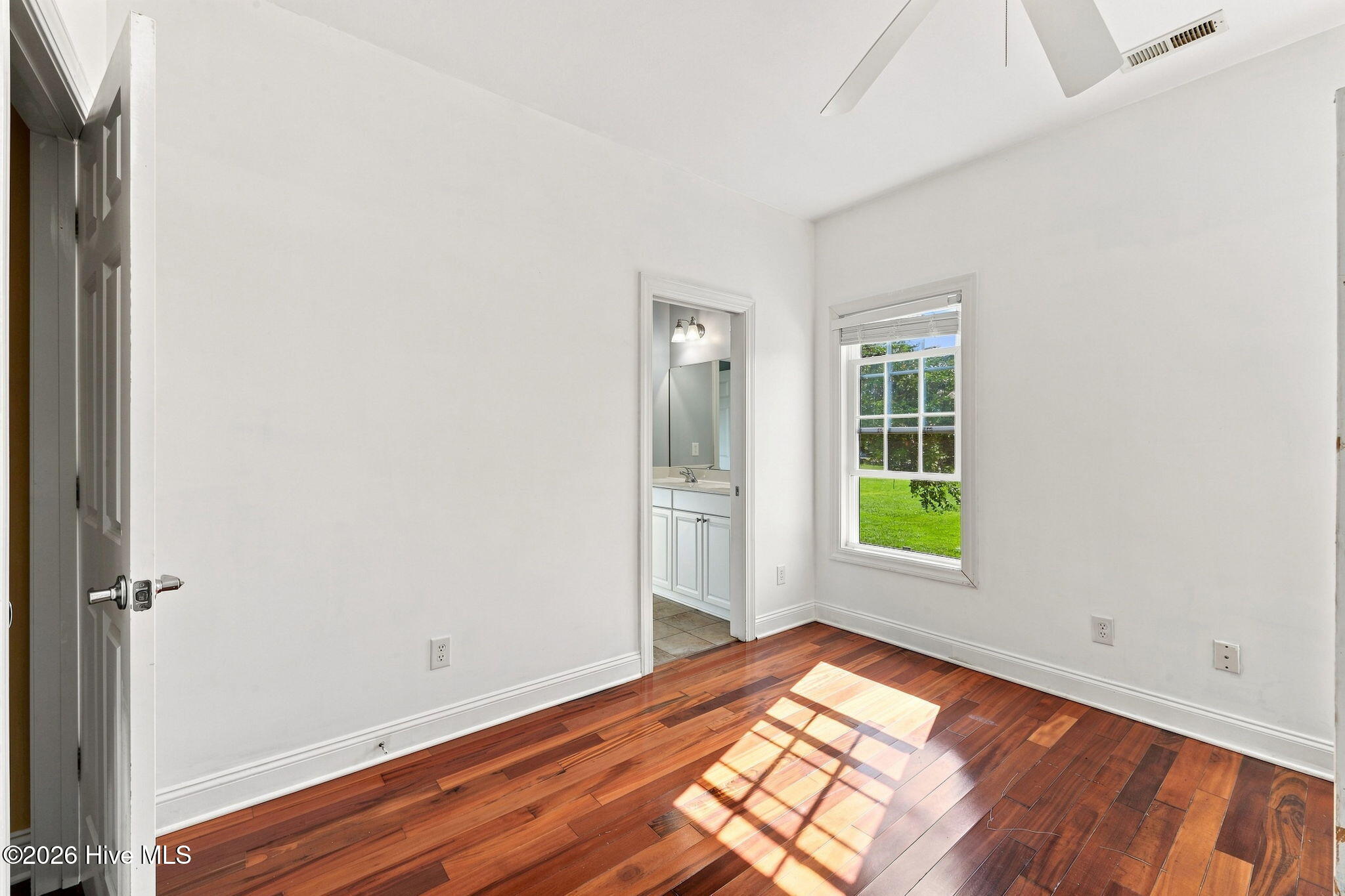 1203 Coral Reef Court Property Photo 27