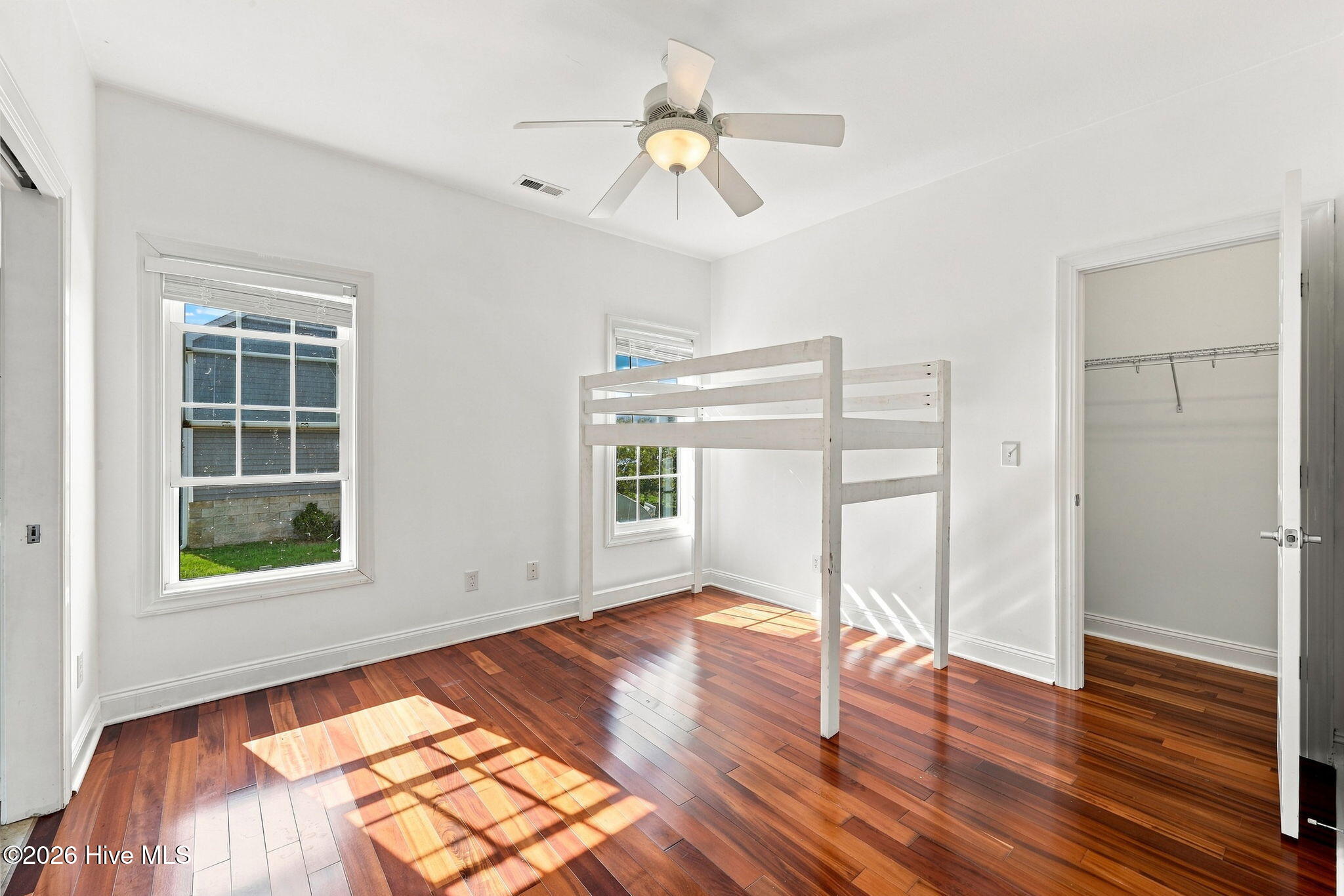 1203 Coral Reef Court Property Photo 28