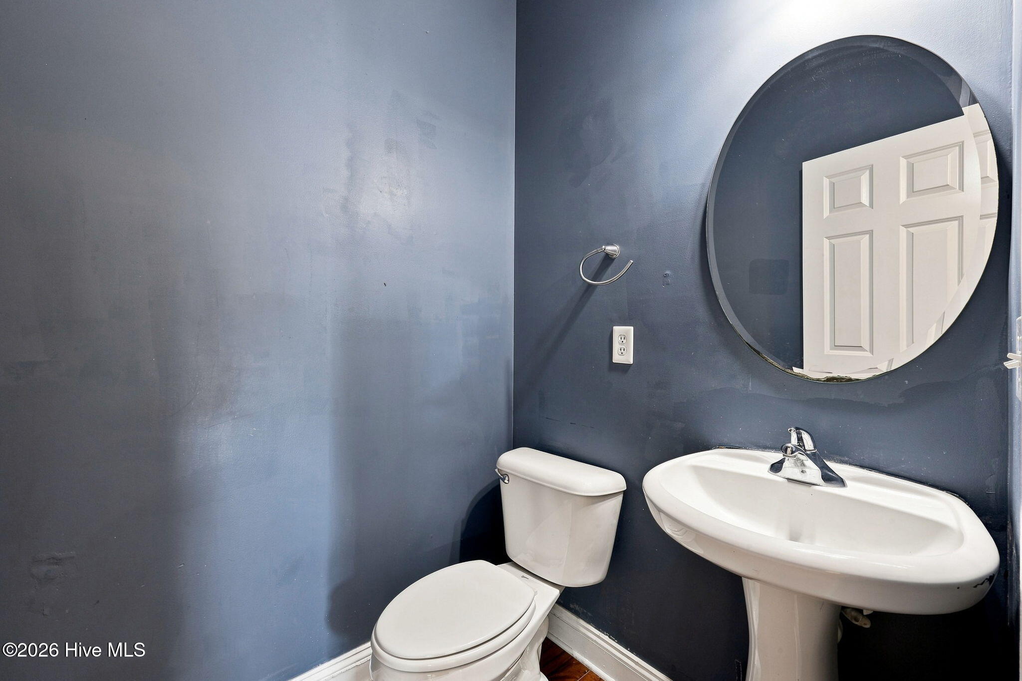 1203 Coral Reef Court Property Photo 31