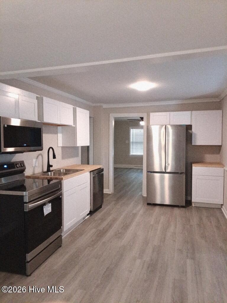 1917 Lazenby Drive Property Photo 6