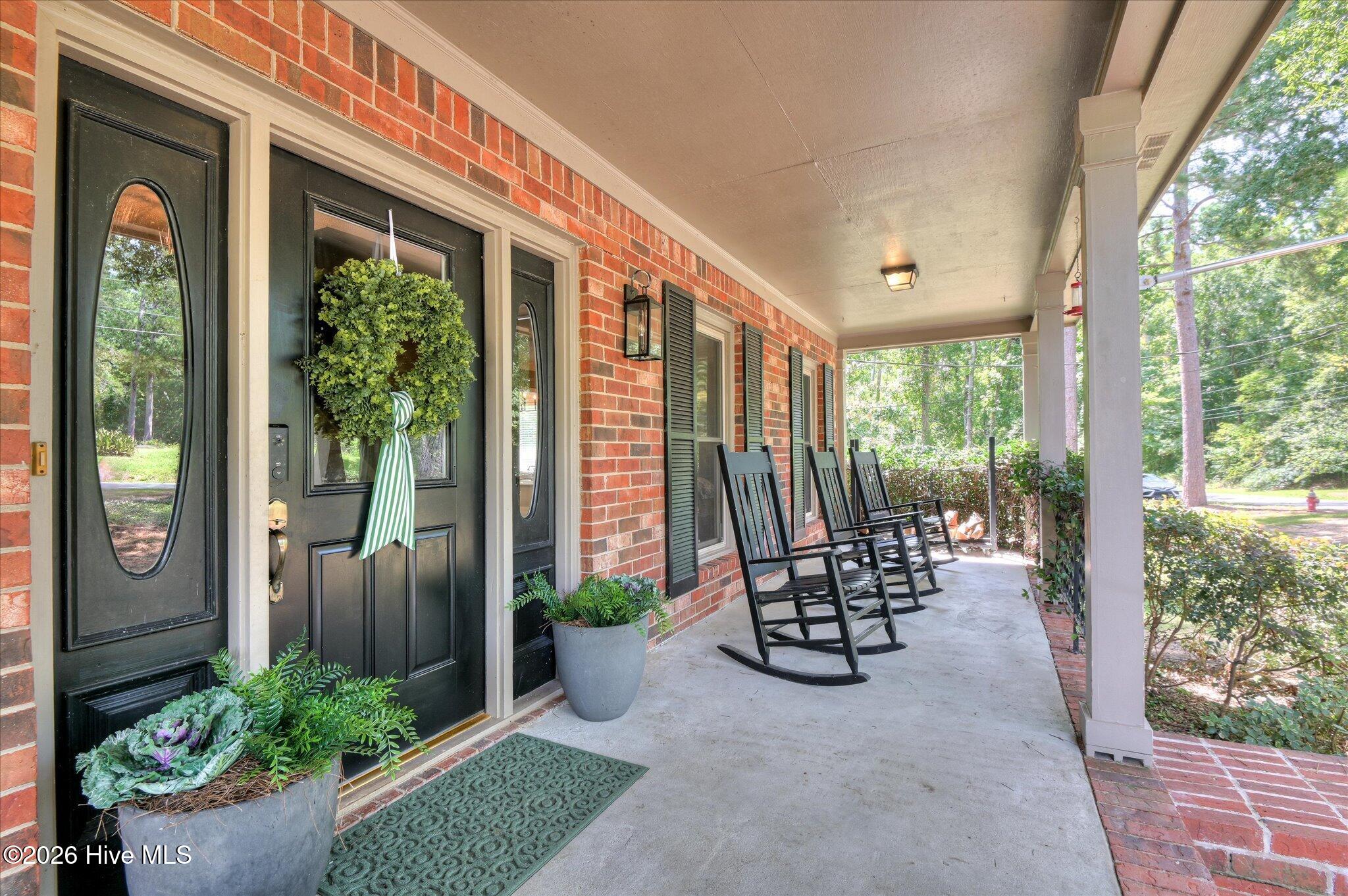 687 Spooner Drive Property Photo 11