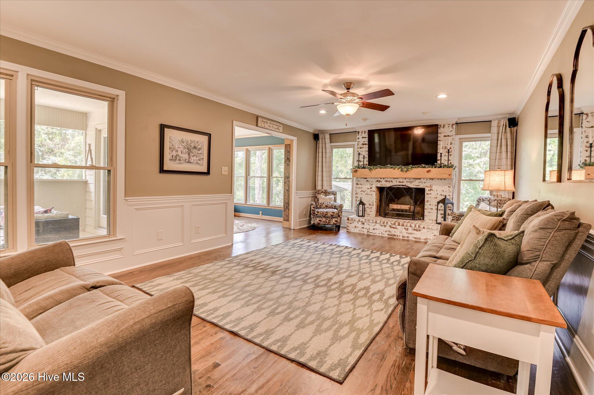 687 Spooner Drive Property Photo 17