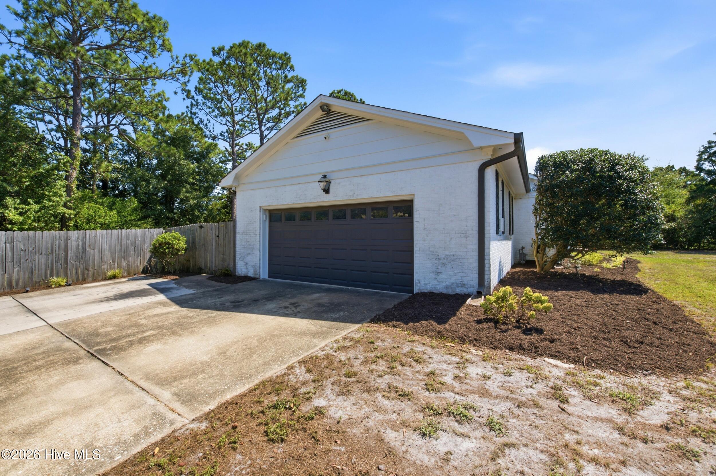 3409 Bragg Drive Property Photo 32