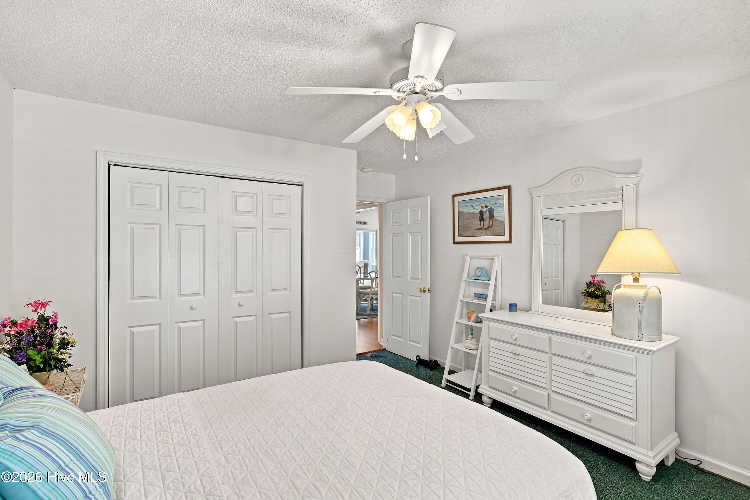 303 E Oak Island Drive Property Photo 25