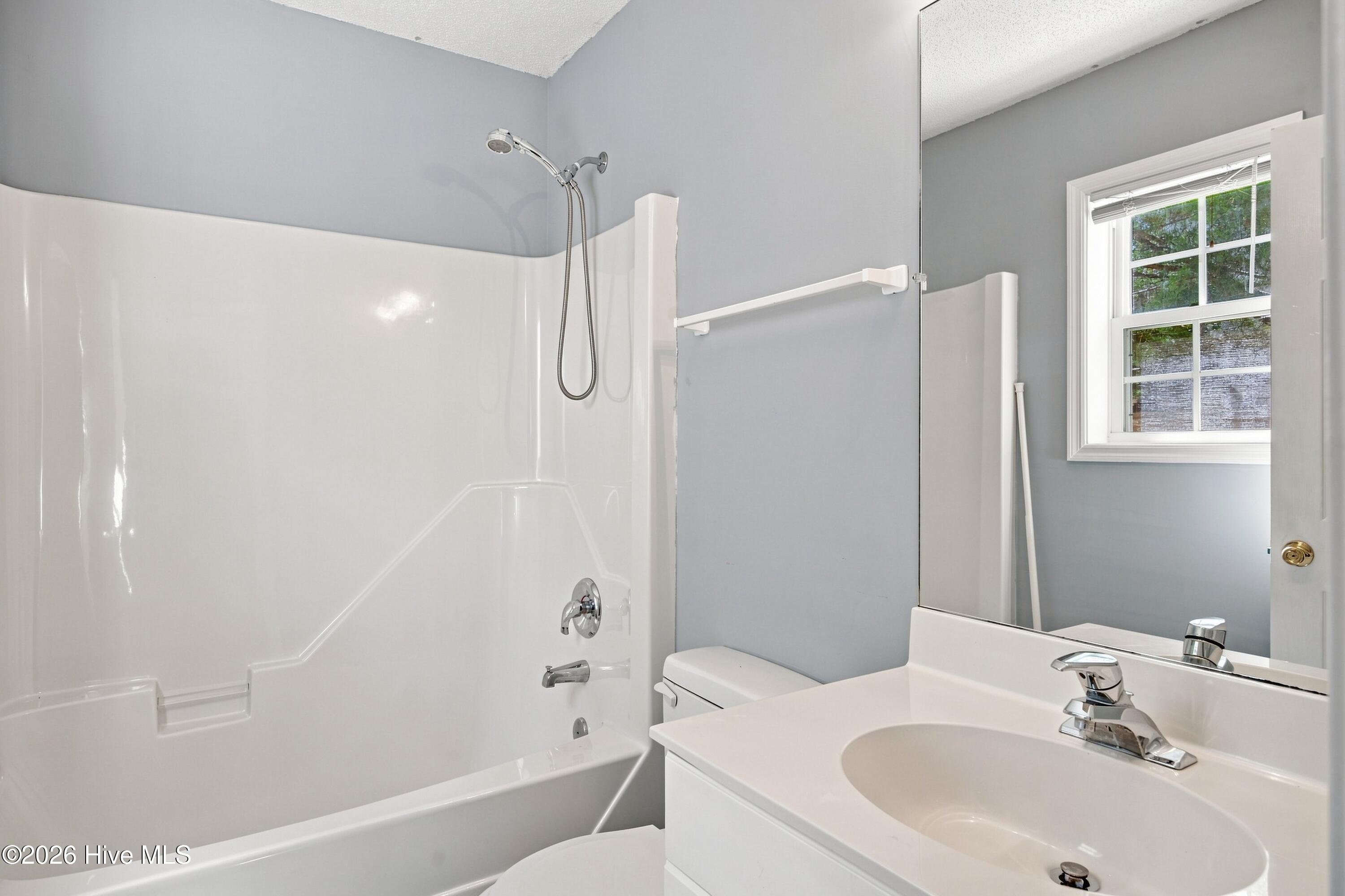 303 E Oak Island Drive Property Photo 39