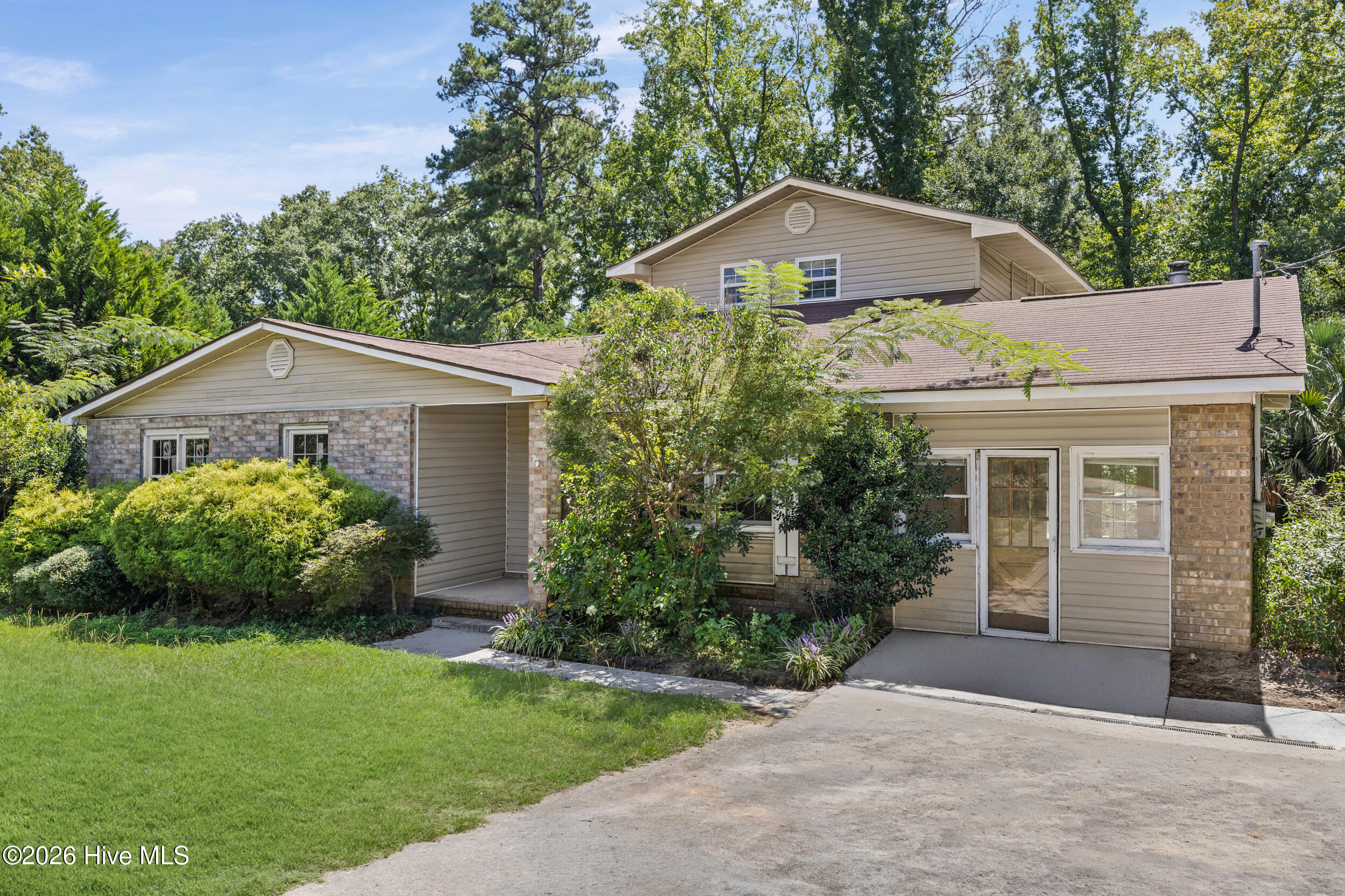 68 Dans Road Property Photo 2