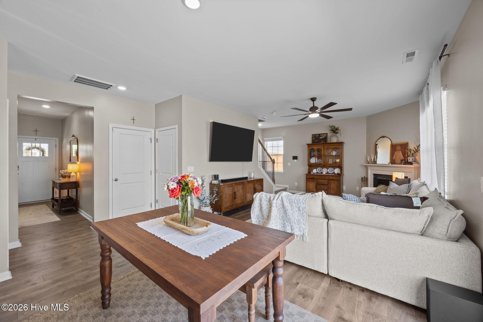 1015 Montford Drive Property Photo 14