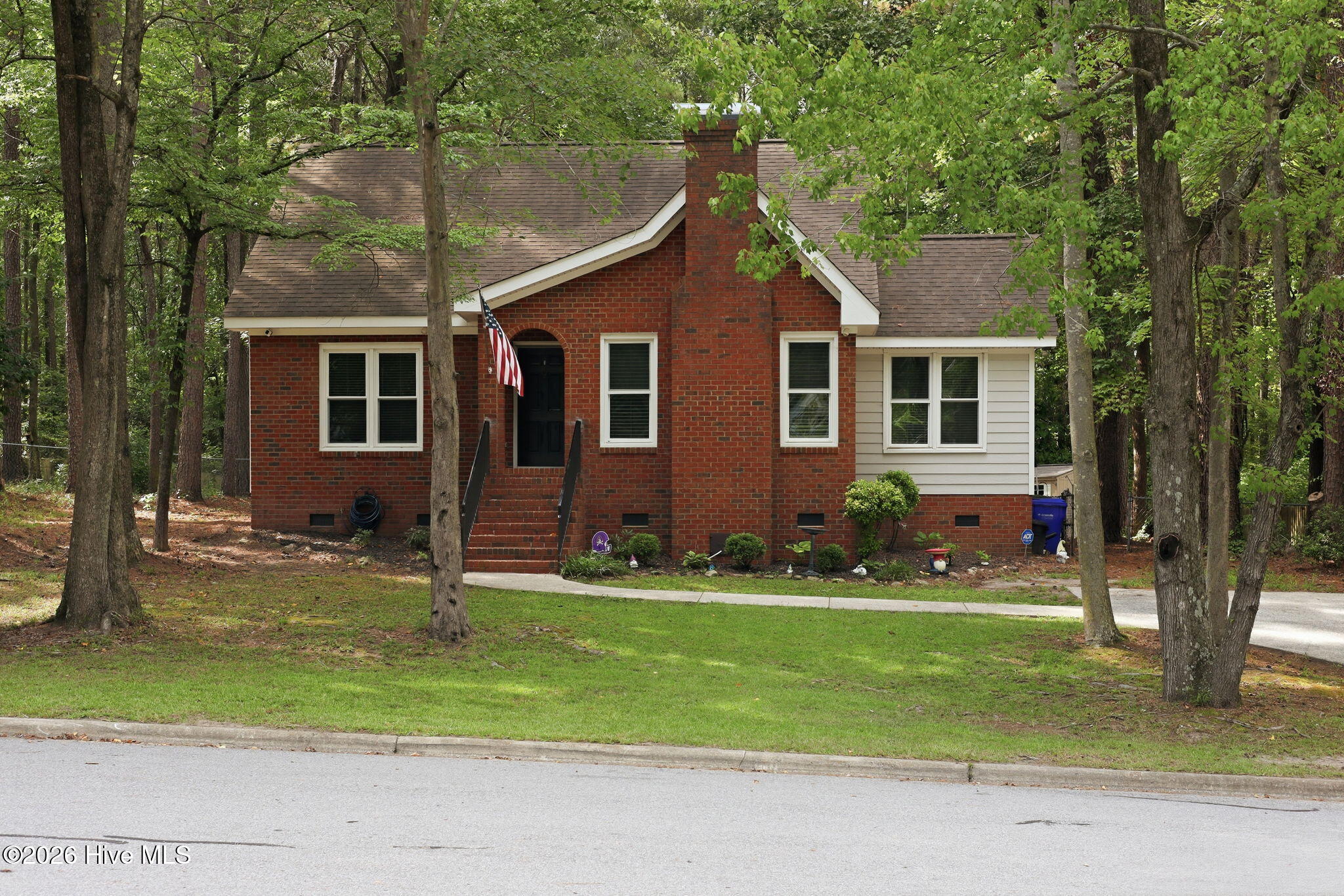 1006 River Hill Drive Property Photo 4