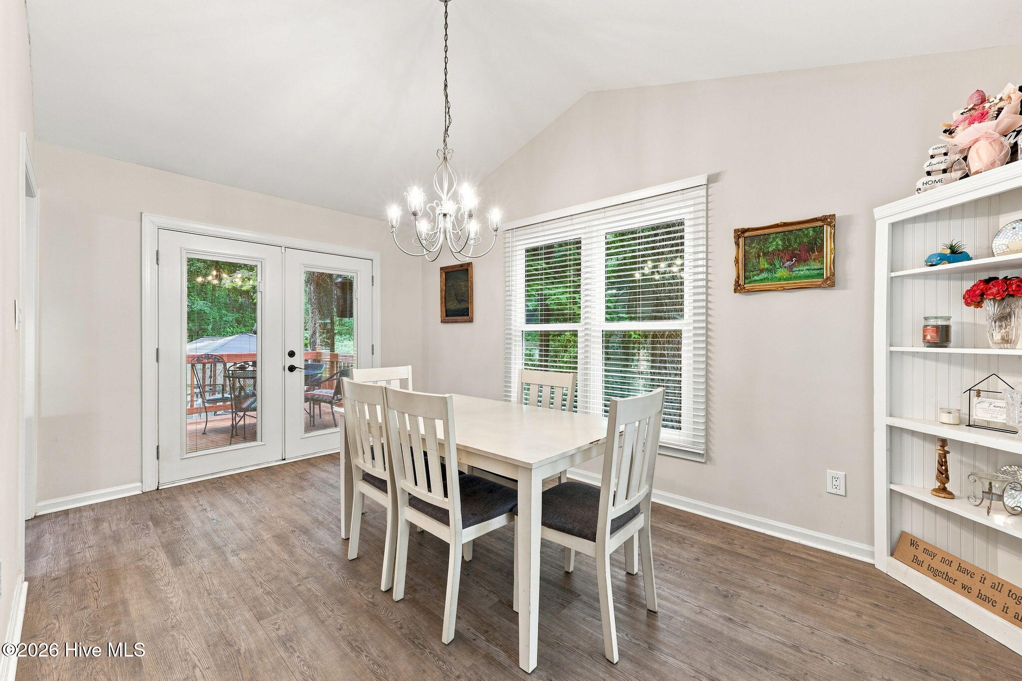 1006 River Hill Drive Property Photo 14