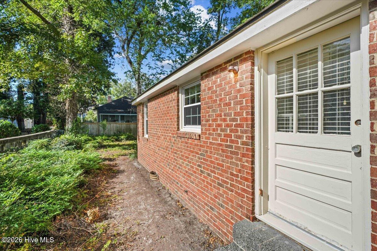 411 S 3rd Street Property Photo 12