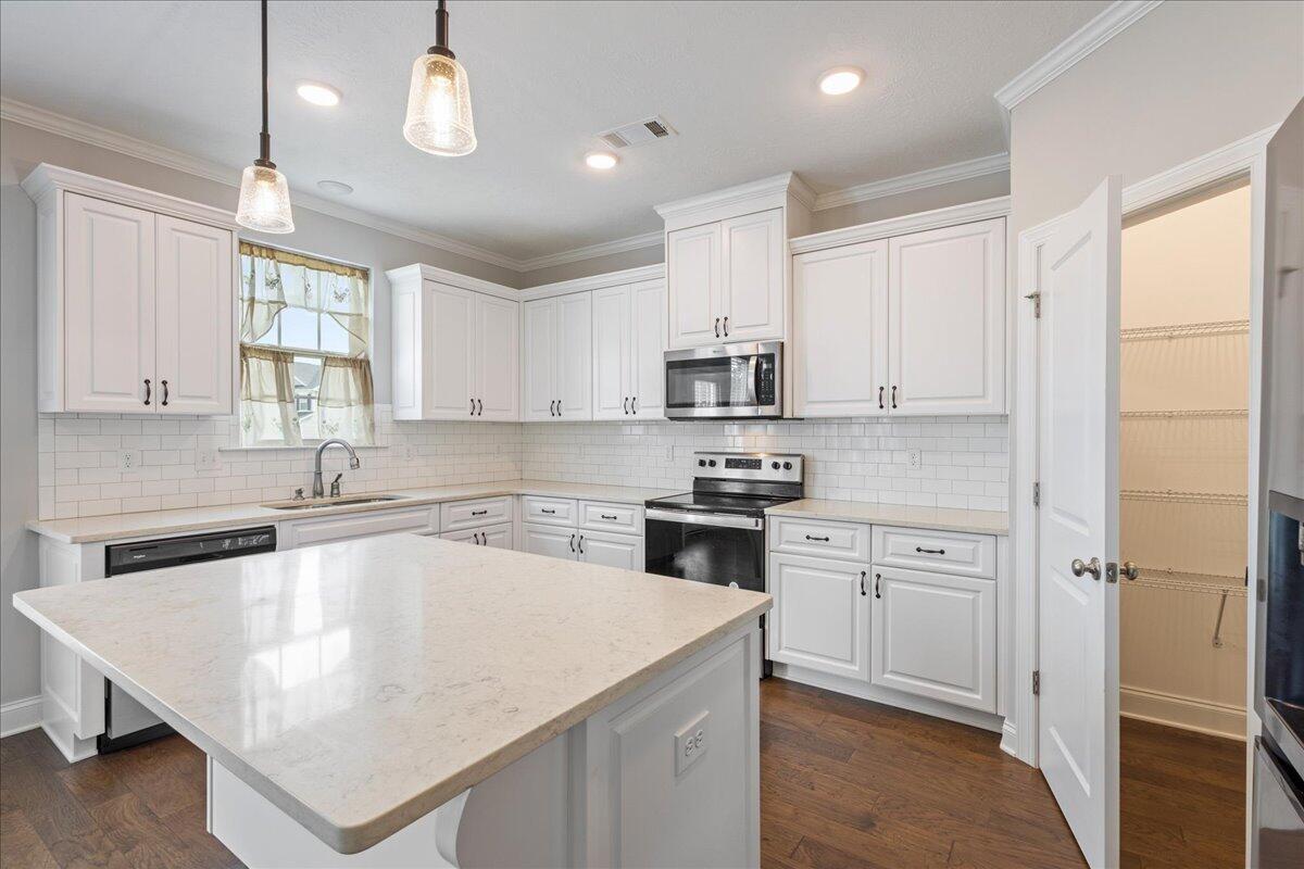 3076 Lobella Drive Property Photo 18