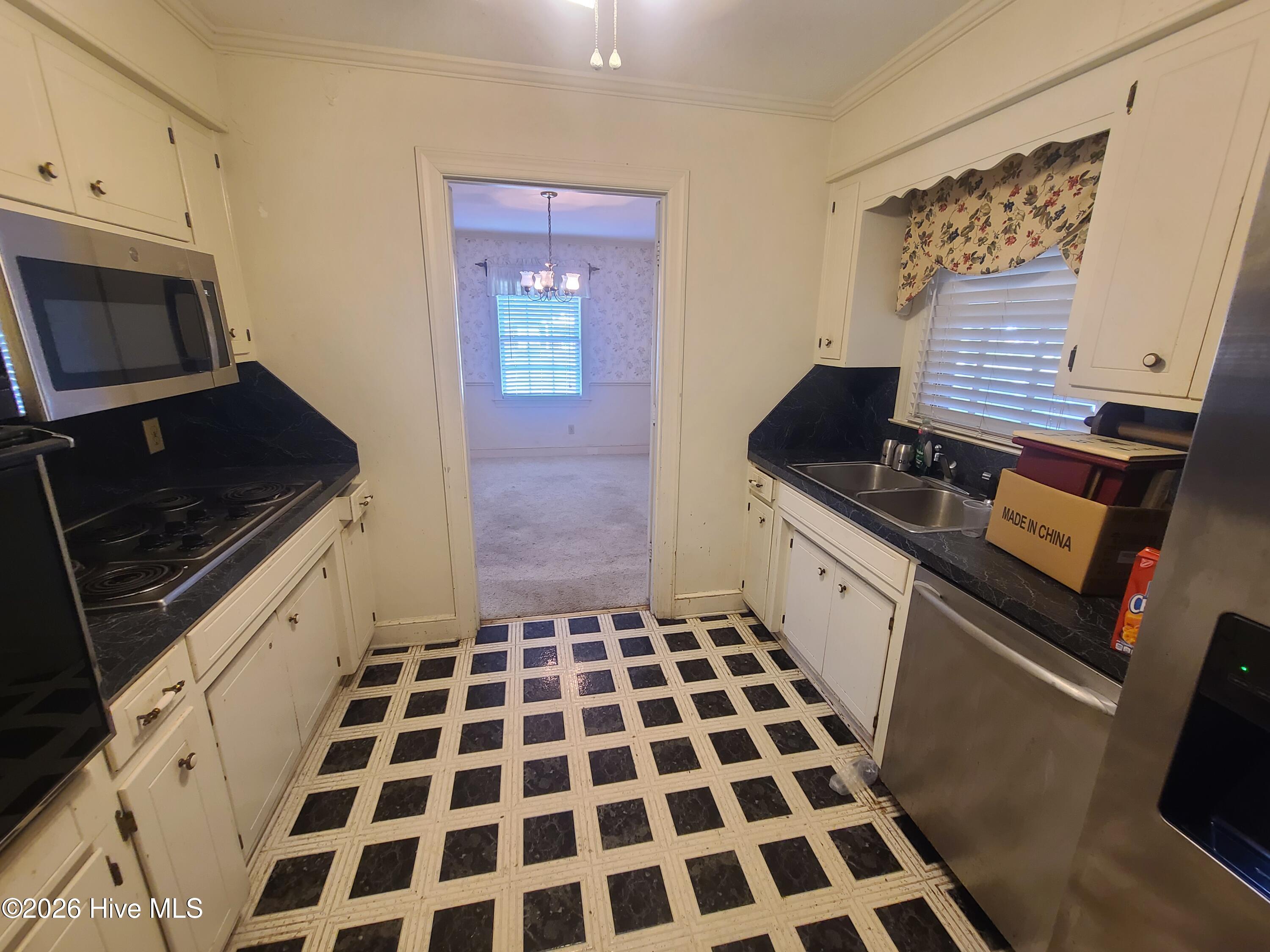 2904 Graham Drive Property Photo 7