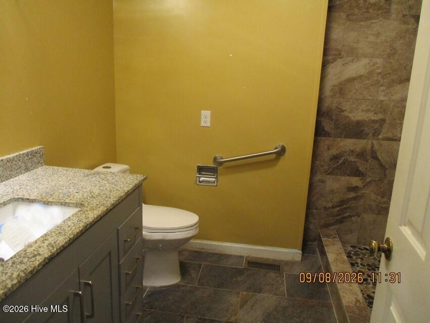 505 N East Street Property Photo 10